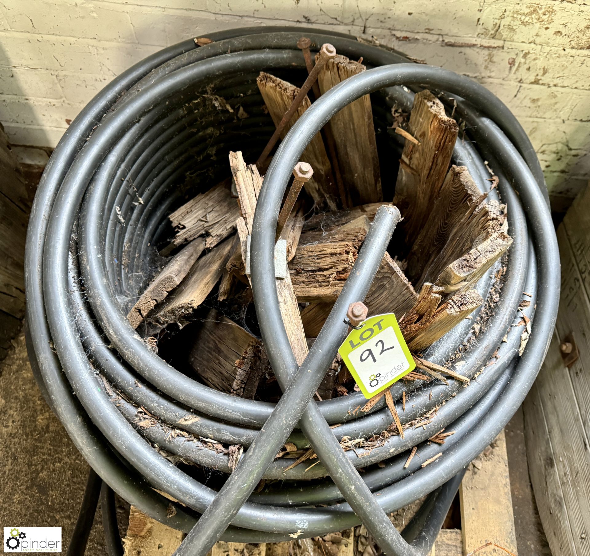 Part roll Cable (LOCATION: Nottingham – collection Monday 18 March and Tuesday 19 March by - Image 2 of 5