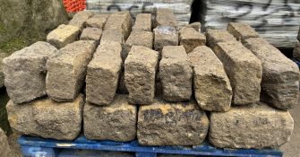 Pallet coursed Yorkshire Face Stone, course height 7in, 4.8m², random lengths backed off to approx