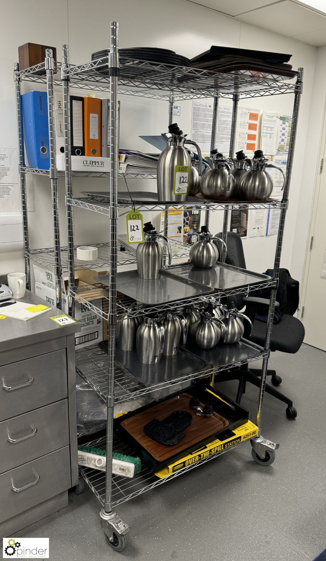 2 mobile wire Racks and Contents, including flasks, trays, etc (location in building - level 7) - Image 2 of 4