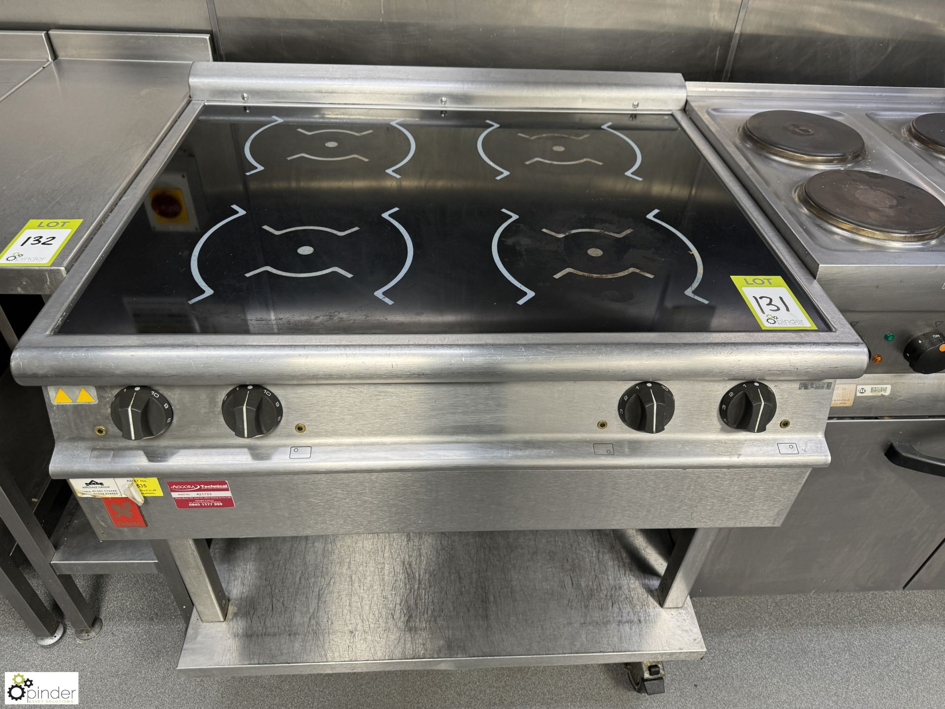 Falcon stainless steel mobile 4-ring Induction Hob, 415volts, 900mm x 800mm x 900mm (location in - Image 2 of 4