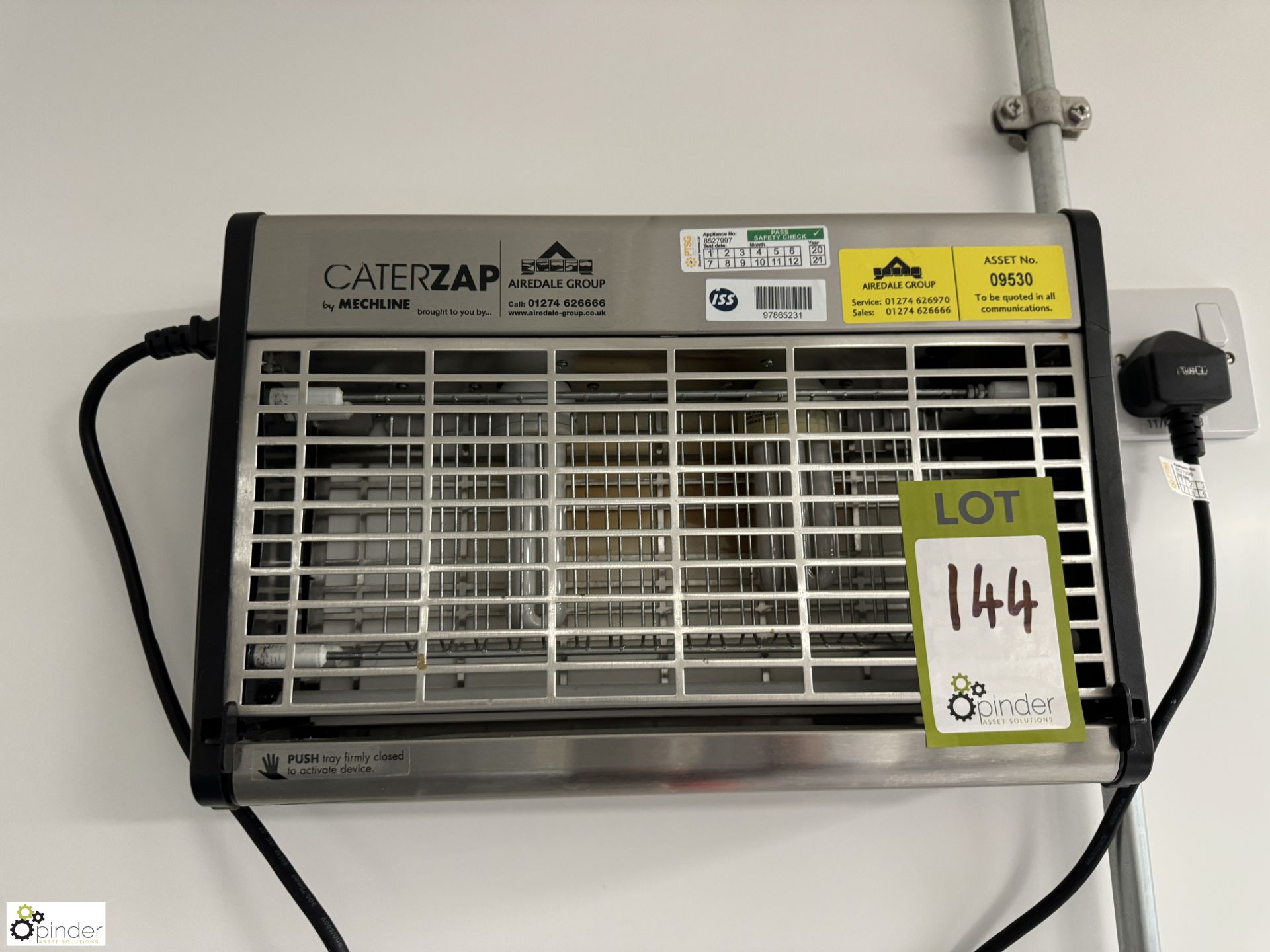 CaterZap Insect Eliminator, 240volts (location in building - level 11 main kitchen)