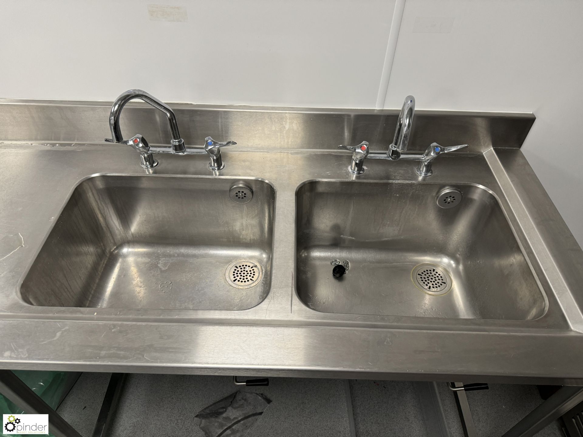 Stainless steel twin bowl Sink, 1800mm x 700mm x 880mm (location in building – basement kitchen 2) - Bild 3 aus 4
