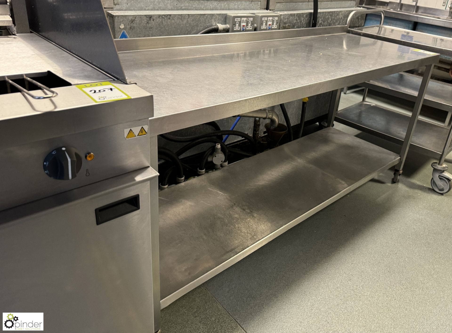 Stainless steel mobile Preparation Table, 1750mm x 620mm x 830mm, with under shelf (location in - Bild 2 aus 3