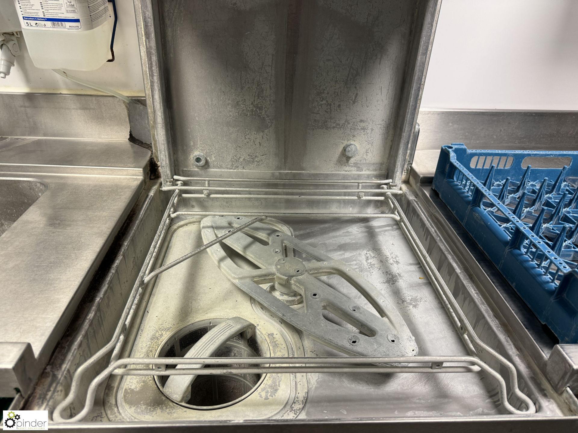 Commercial Dish Wash System, comprising Winterhalter stainless steel single tray dishwasher, - Image 8 of 10