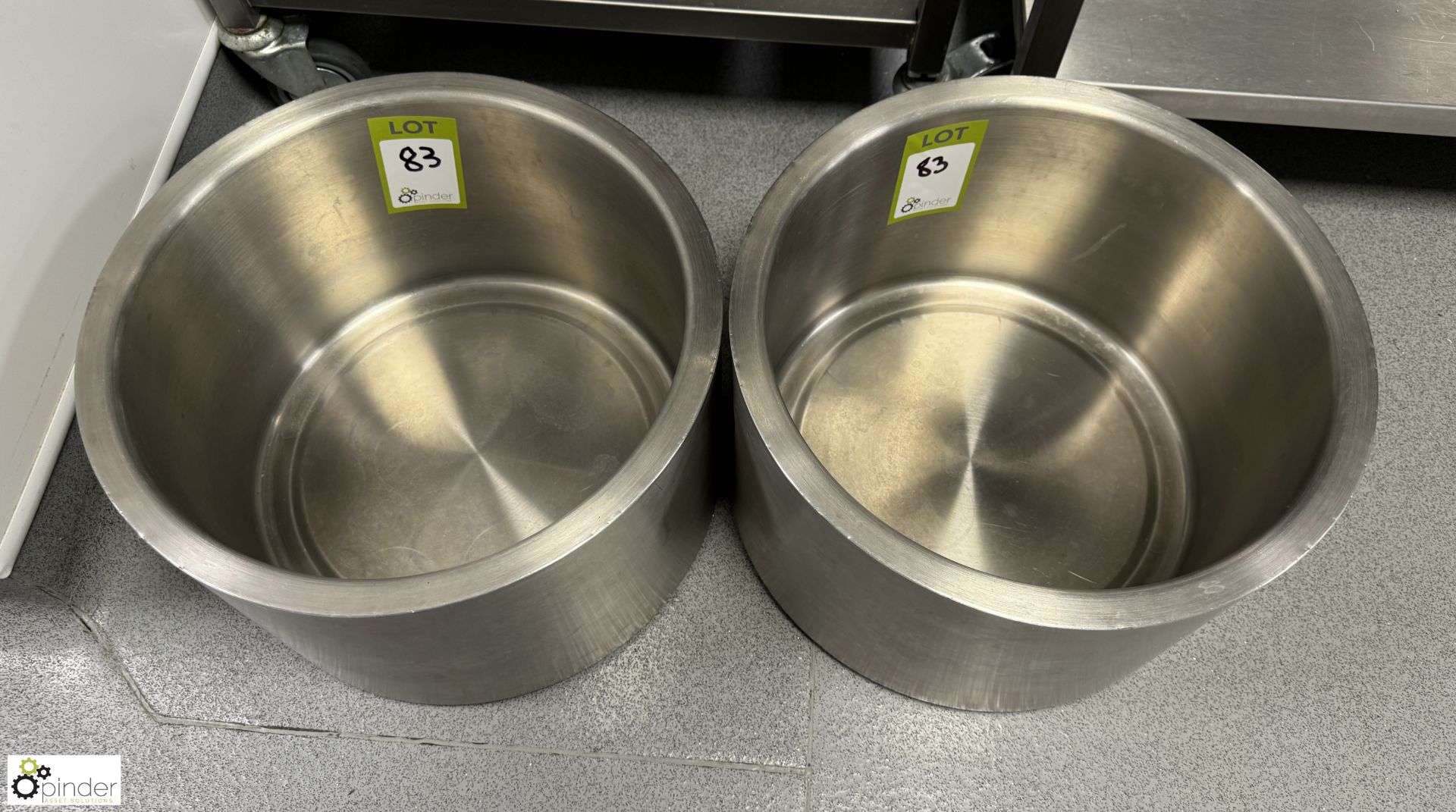 2 stainless steel Ice Buckets (location in building – basement kitchen 2) - Image 2 of 3