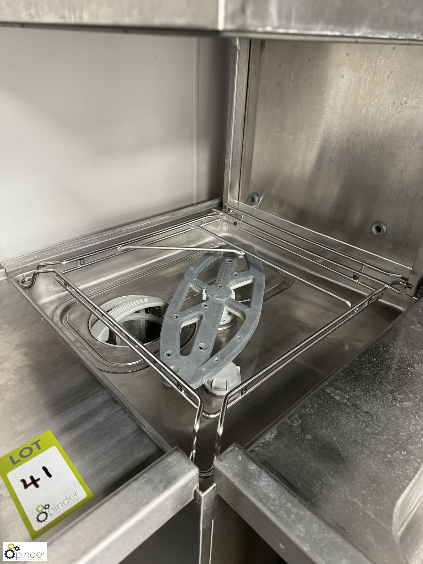 Commercial Dish Wash System, comprising Winterhalter stainless steel single tray dishwasher - Bild 8 aus 11