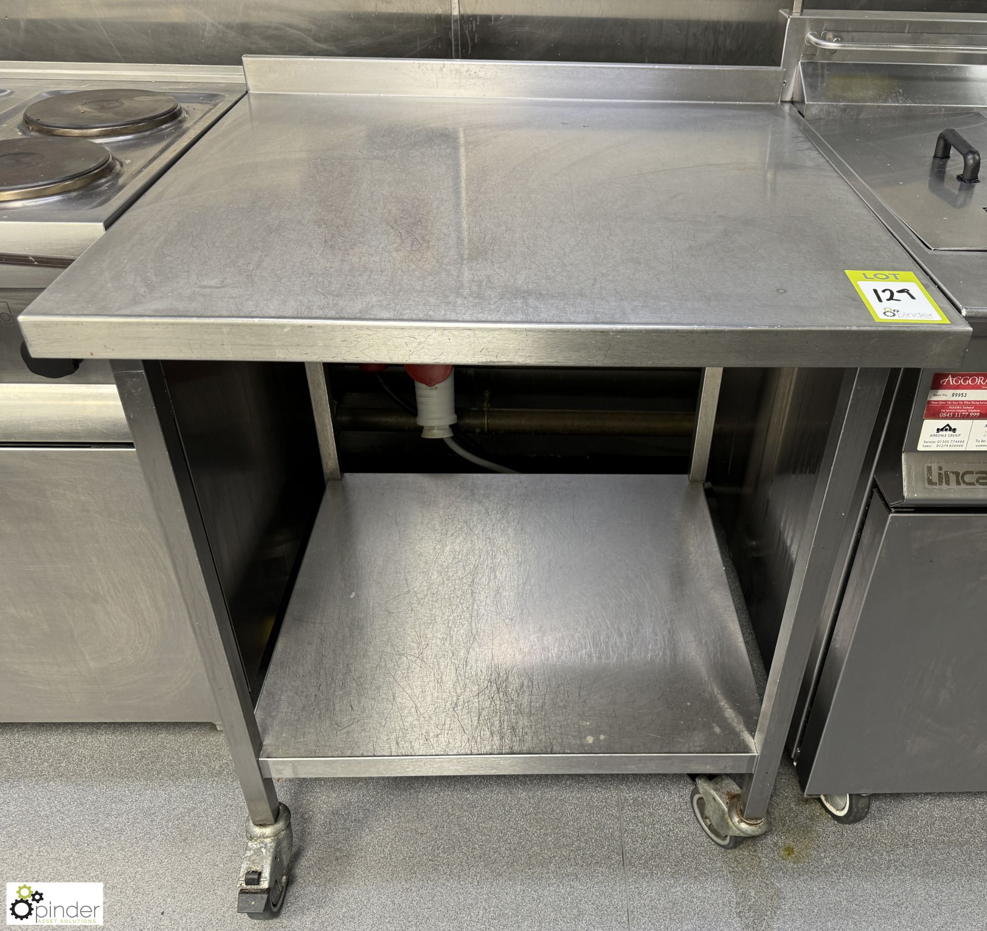 Stainless steel mobile Preparation Table, 800mm x 750mm x 900mm, with under shelf (location in