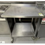 Stainless steel mobile Preparation Table, 800mm x 750mm x 900mm, with under shelf (location in