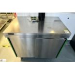 Zanussi stainless steel double door Heated Cabinet, 240volts, 1000mm x 700mm x 870mm (location in