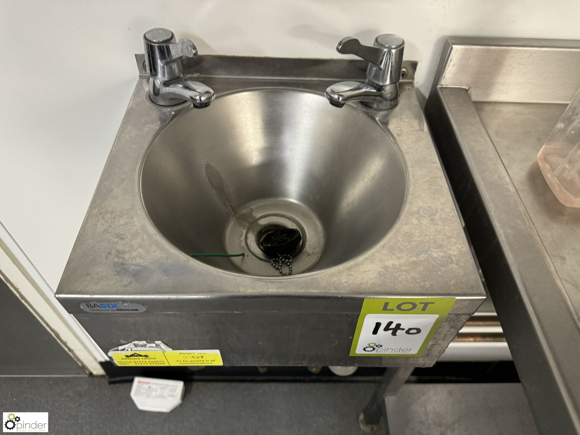 Stainless steel Hand Wash Basin, 380mm x 330mm (location in building - level 11 main kitchen) - Bild 2 aus 3
