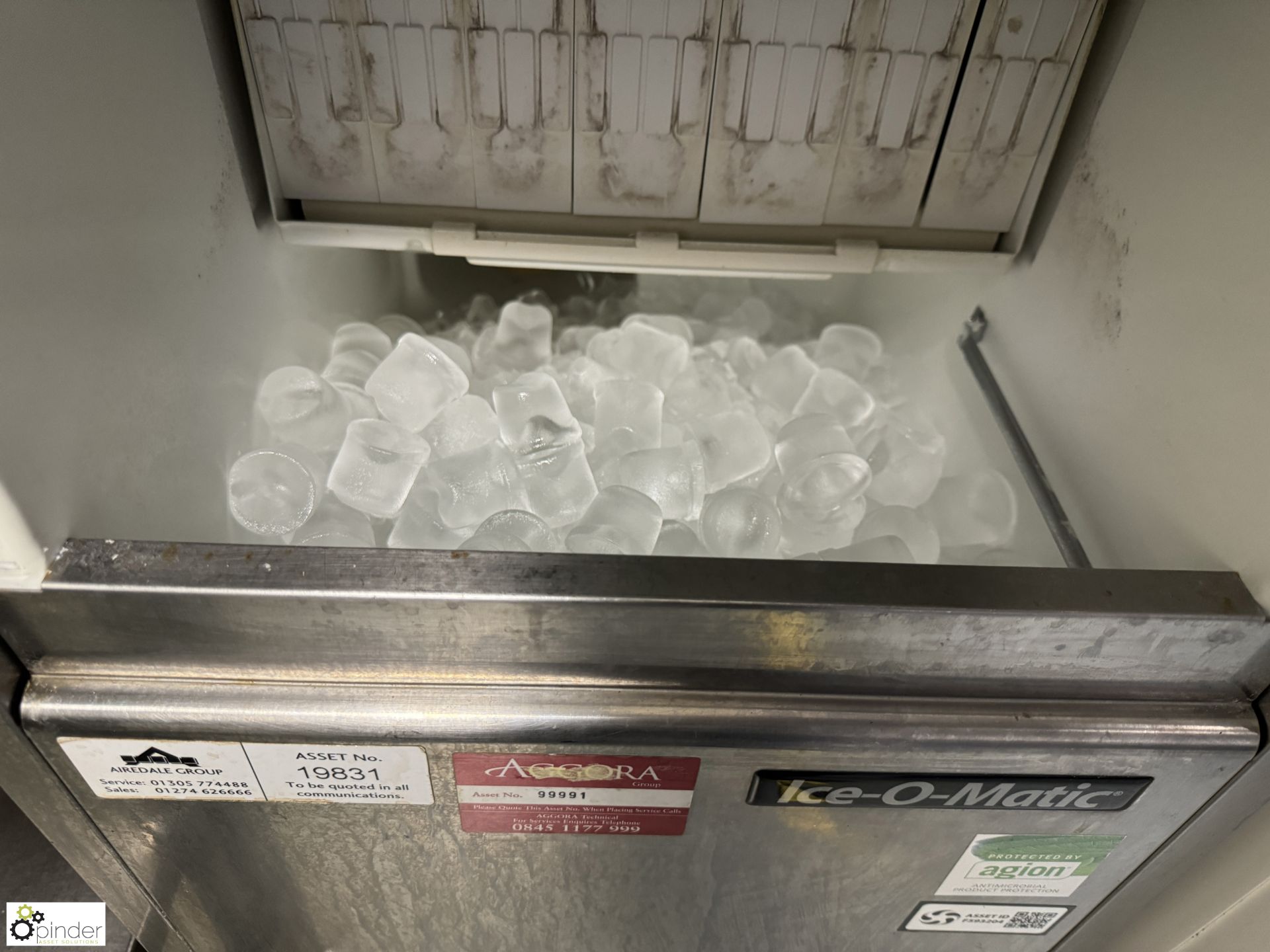 Ice-O-Matic stainless steel Ice Machine, 240volts (location in building - level 23 kitchen) - Bild 2 aus 3
