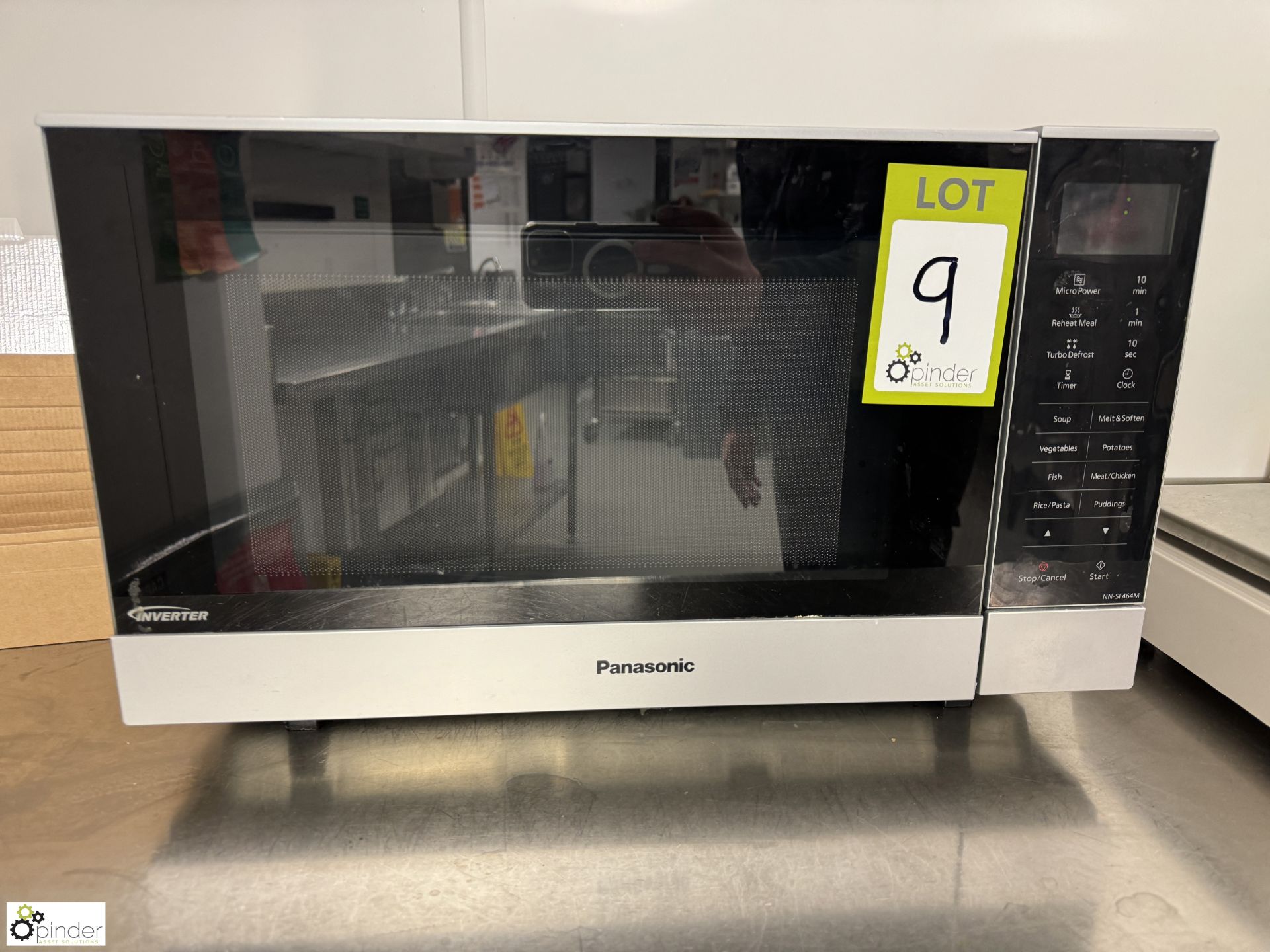 Panasonic NN-SF464M Microwave Oven, 240volts (location in building – basement kitchen 1)