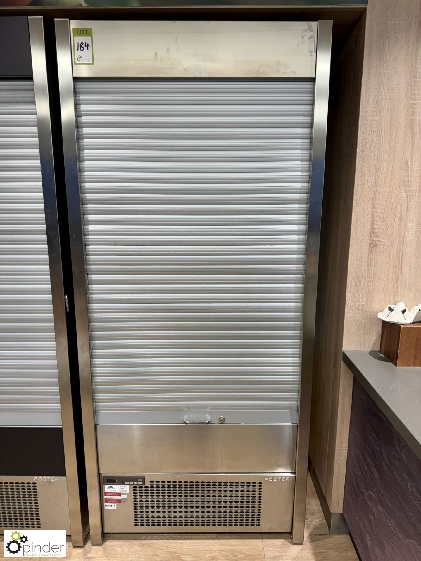 Foster stainless steel shutter front Chilled Display Unit, 240volts, 1200mm x 780mm x 2000mm ( - Image 2 of 3
