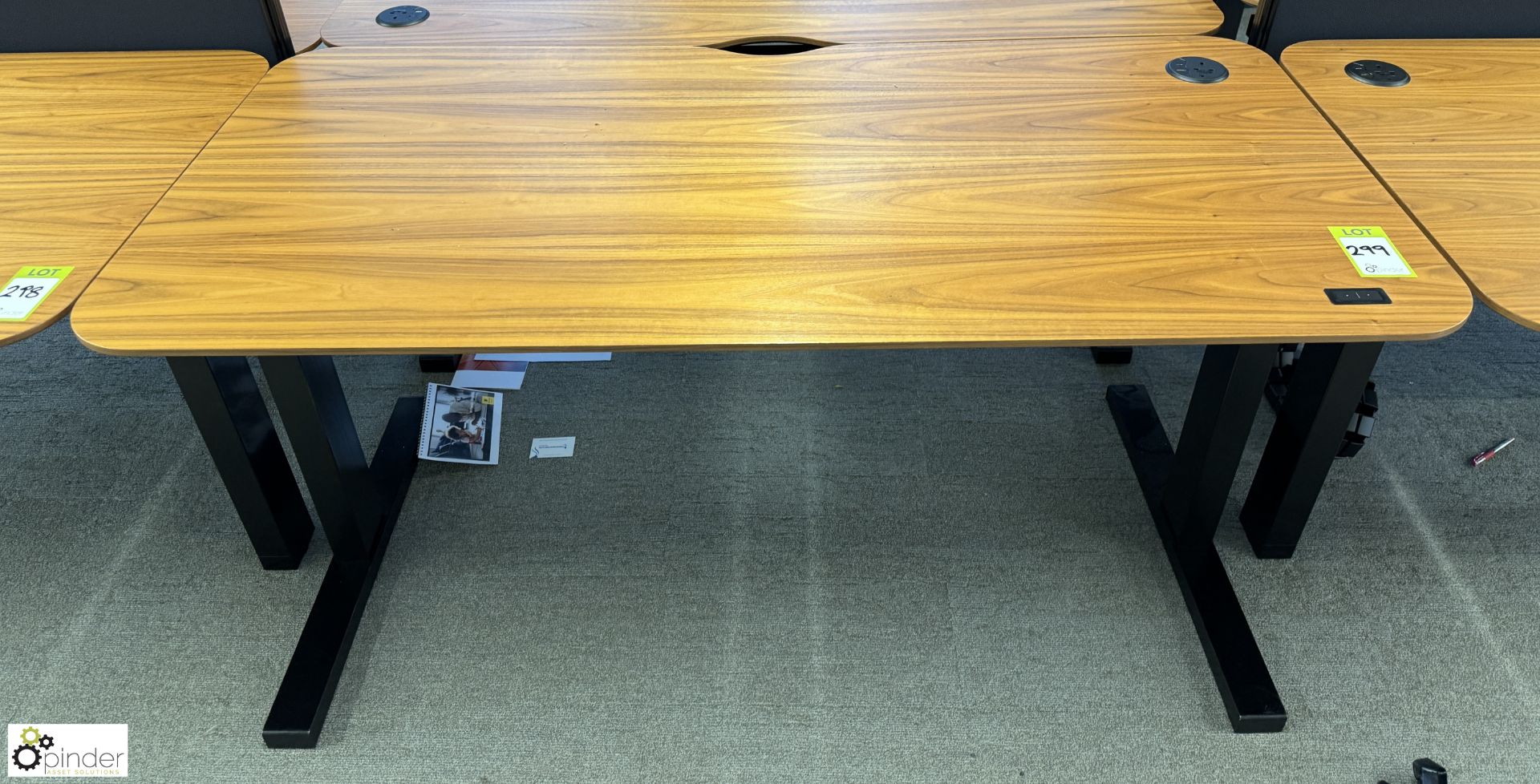 OMT powered rise and fall Desk, cherry veneer, finish, 1600mm x 775mm (location in building – - Image 2 of 4