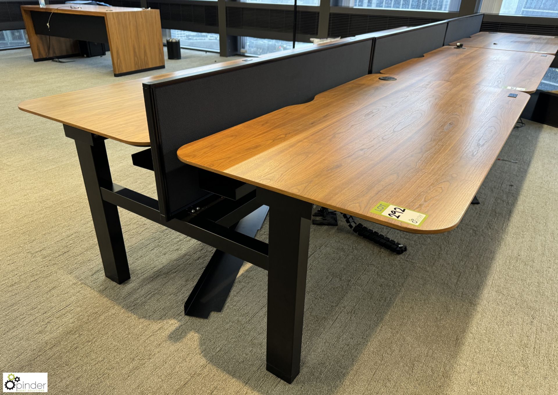 OMT back to back powered rise and fall Desks, 1600mm x 800mm per desk leaf, cherry veneer,with - Image 2 of 5