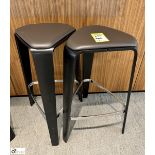 Pair Brunner high Stools, dark brown (location in building – level 22)