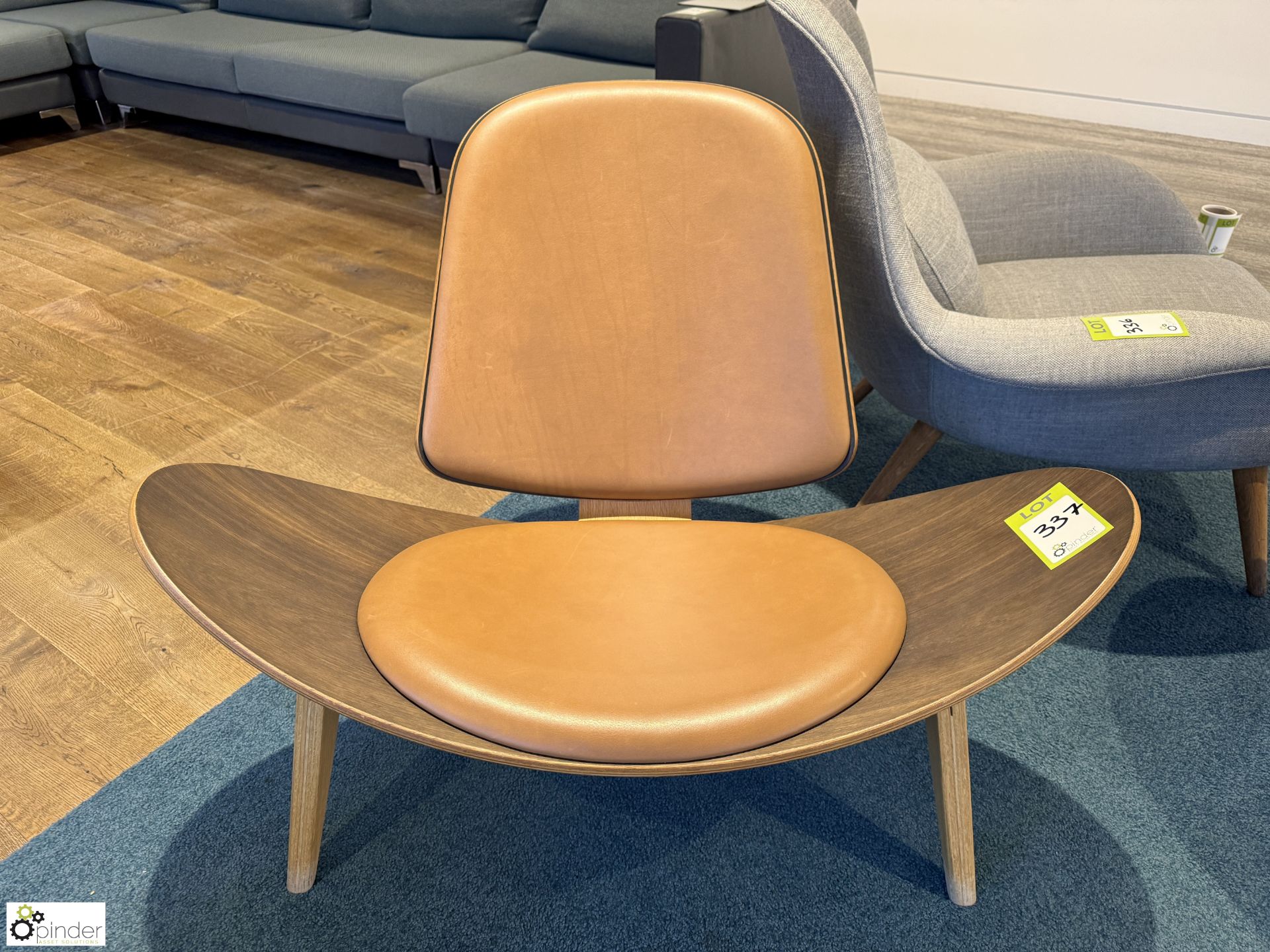 Carl Hansen & Son Shell Chair, “The Smiling Chair”, designed by Hans J Wegner, serial number