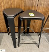 Pair Brunner high Stools, dark brown (location in building – level 22)