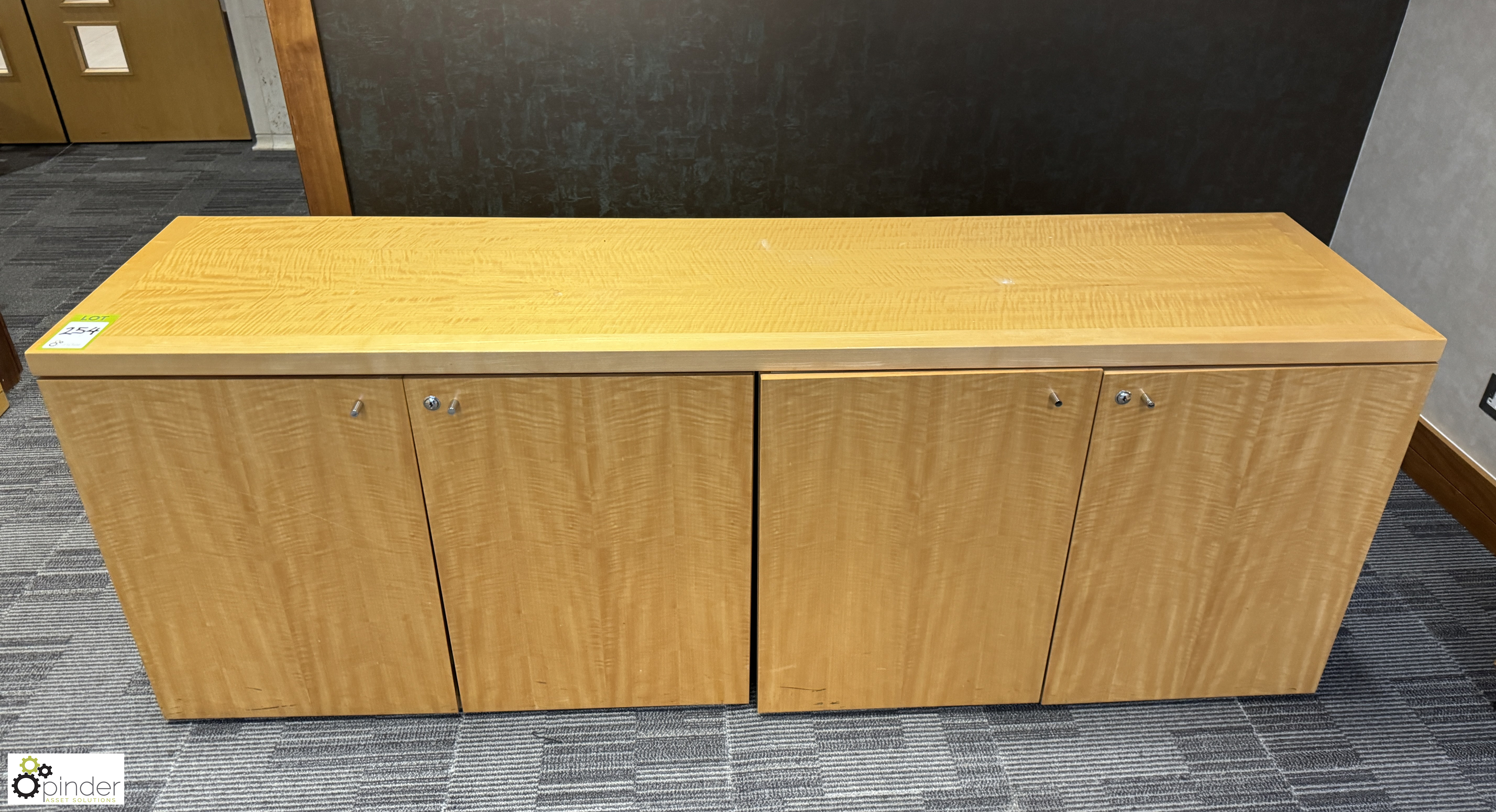 Maple effect 4-door Credenza, 2000mm x 500mm x 790mm (location in building – level 23) - Image 2 of 6