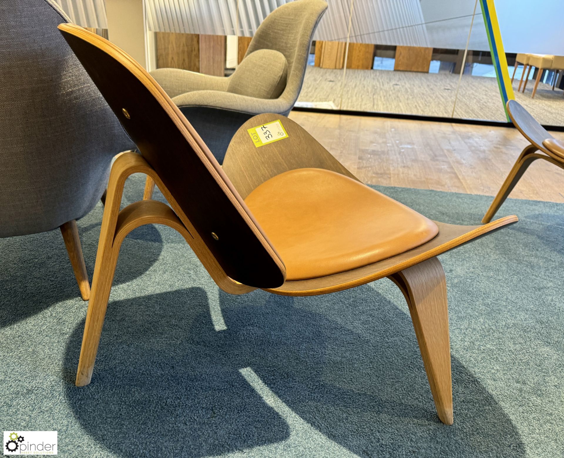 Carl Hansen & Son Shell Chair, “The Smiling Chair”, designed by Hans J Wegner, serial number - Image 3 of 7