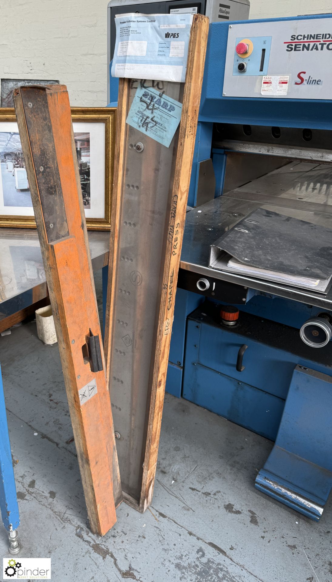 Schneider Senator S-Line 115 TSC Guillotine, 115cm, 400volts, year 1997, serial number M-115H-004- - Image 13 of 14