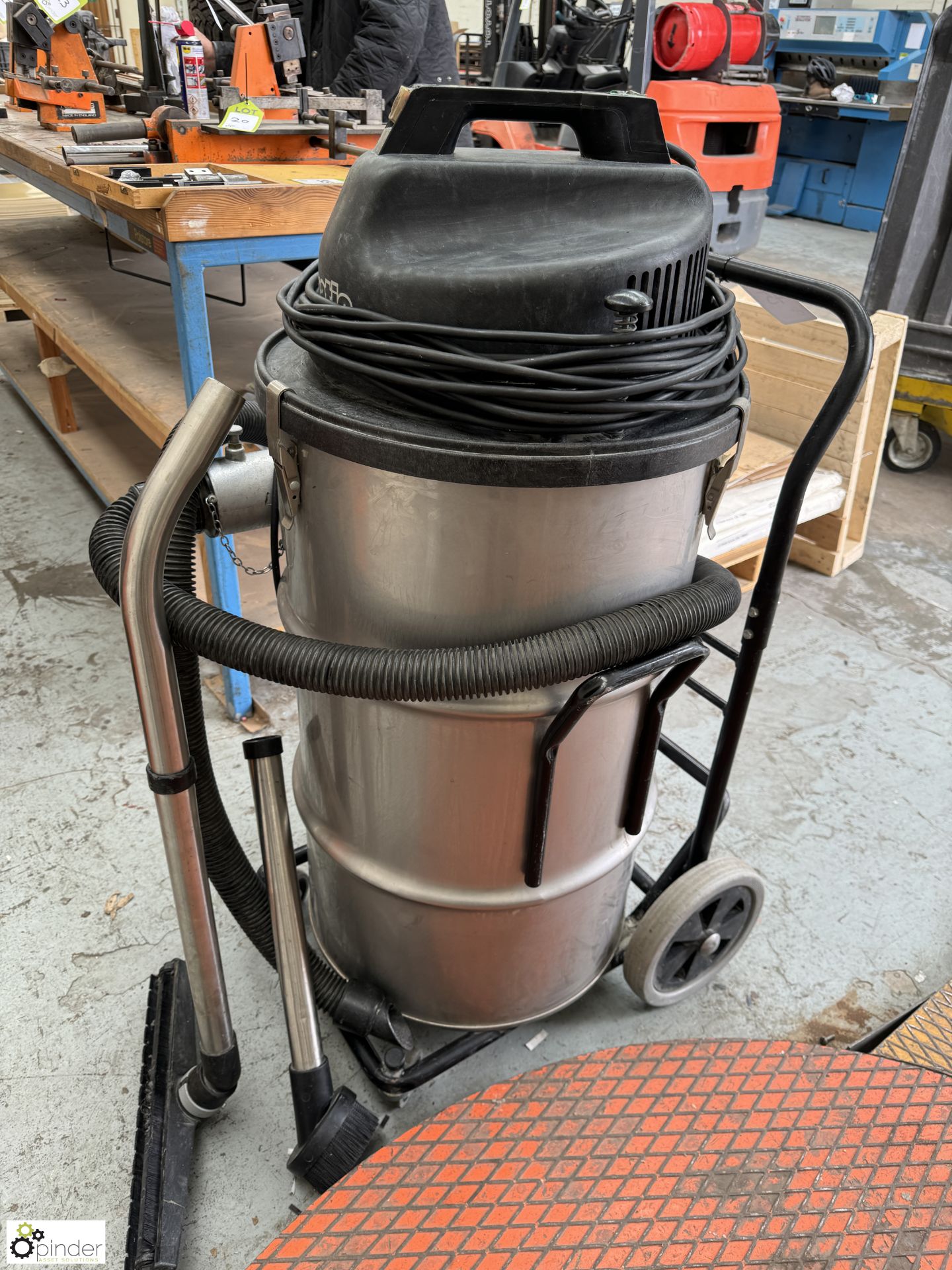 Numatic NTD2003 Industrial Vacuum with hose and attachments, 240volts