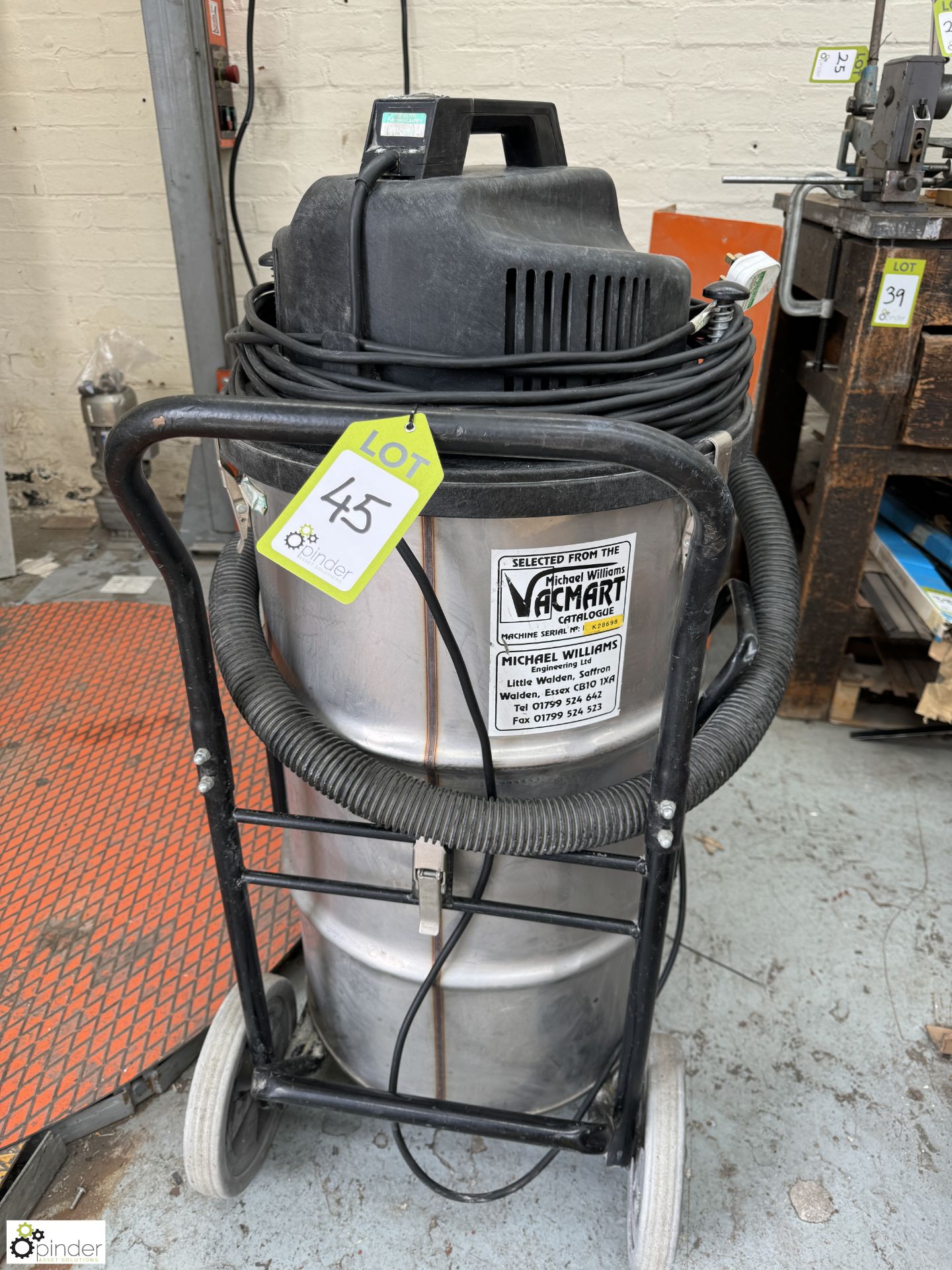 Numatic NTD2003 Industrial Vacuum with hose and attachments, 240volts - Image 4 of 5