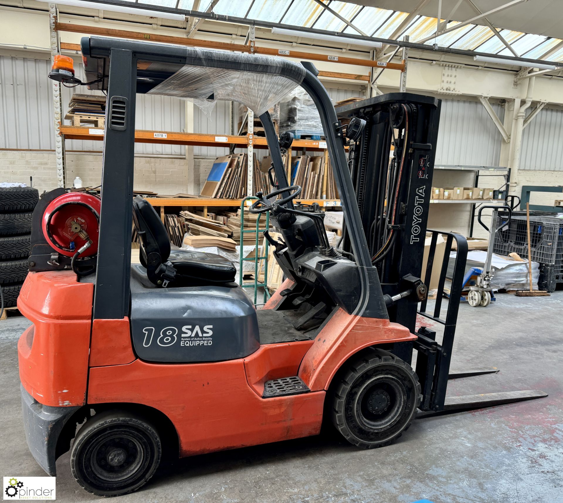 Toyota 42-7FG18 LPG Forklift Truck, 1750kg capacity, 8661hours, triplex mast, lift height 4300mm, - Image 4 of 13