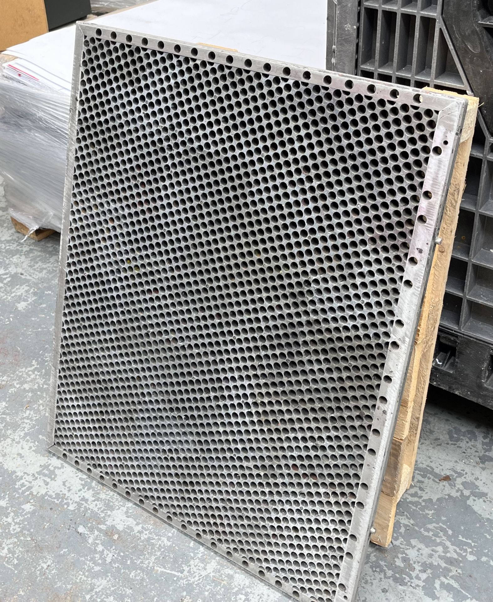 Honeycomb Base, 720 x 585, for Heidelberg B2 cylin - Image 2 of 2