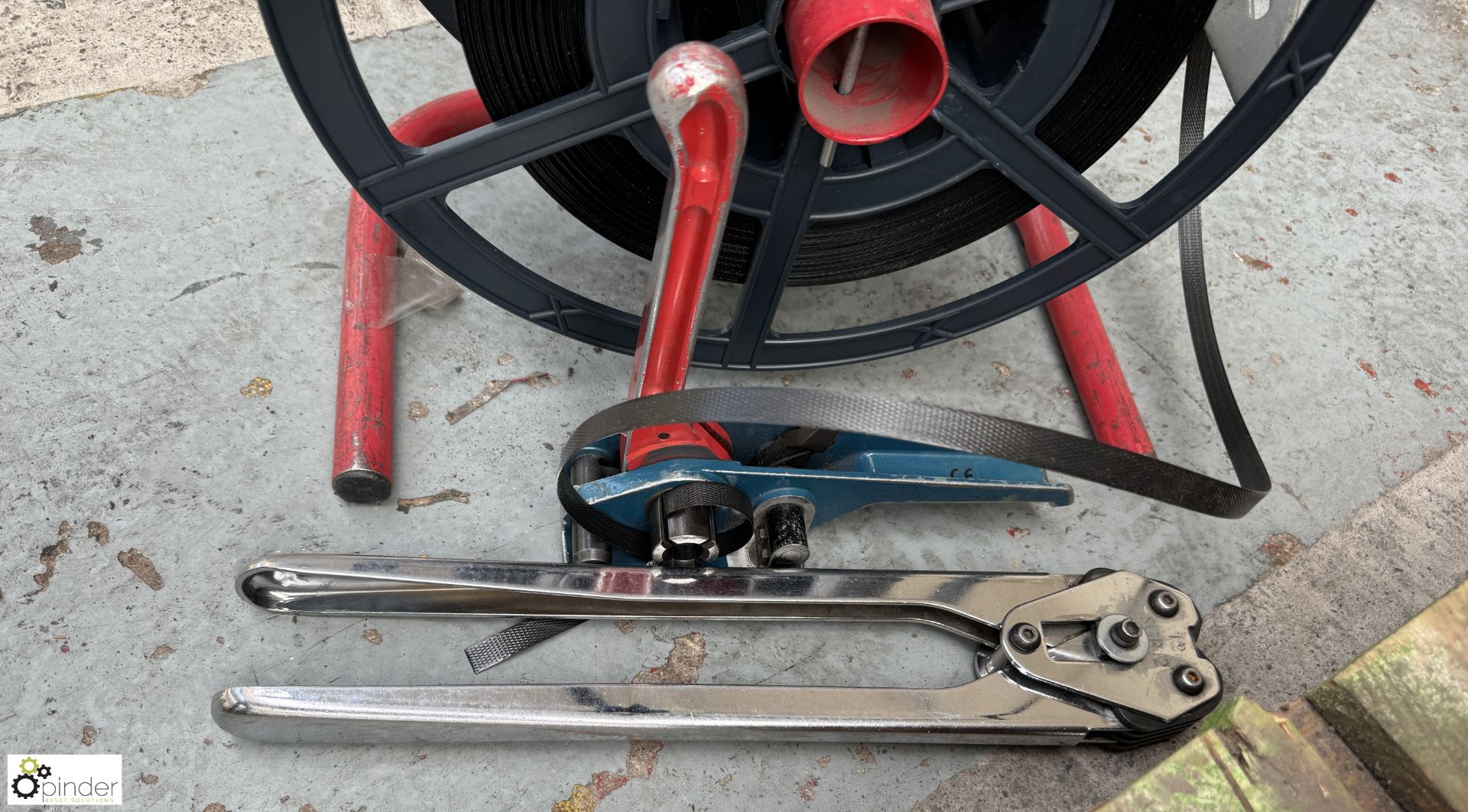 Tensioner, Cleat Crimper and roll Strapping - Image 2 of 4