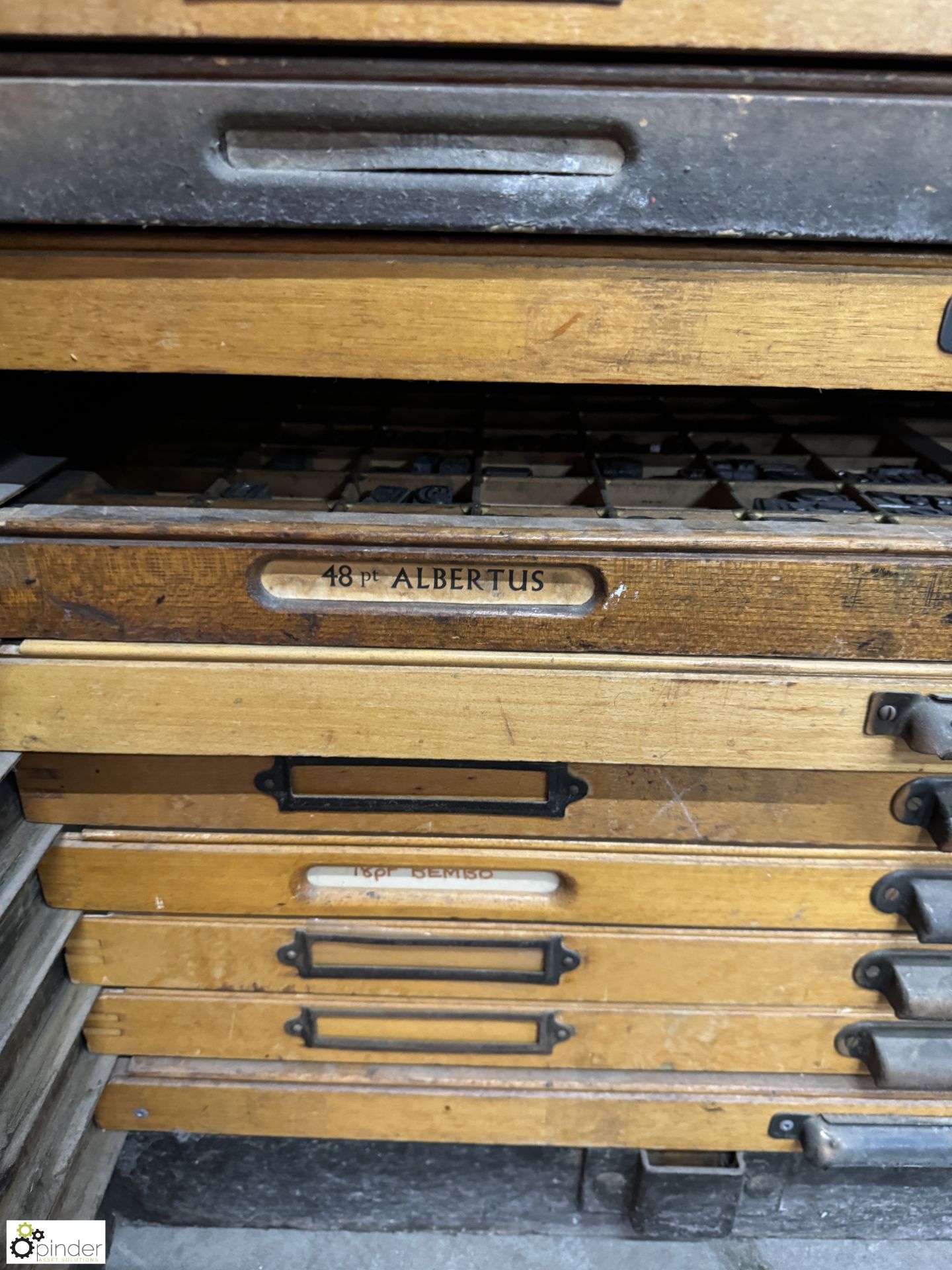 Large quantity Typesetting to and including antique oak multi drawer Typeset Cabinet - Image 7 of 8