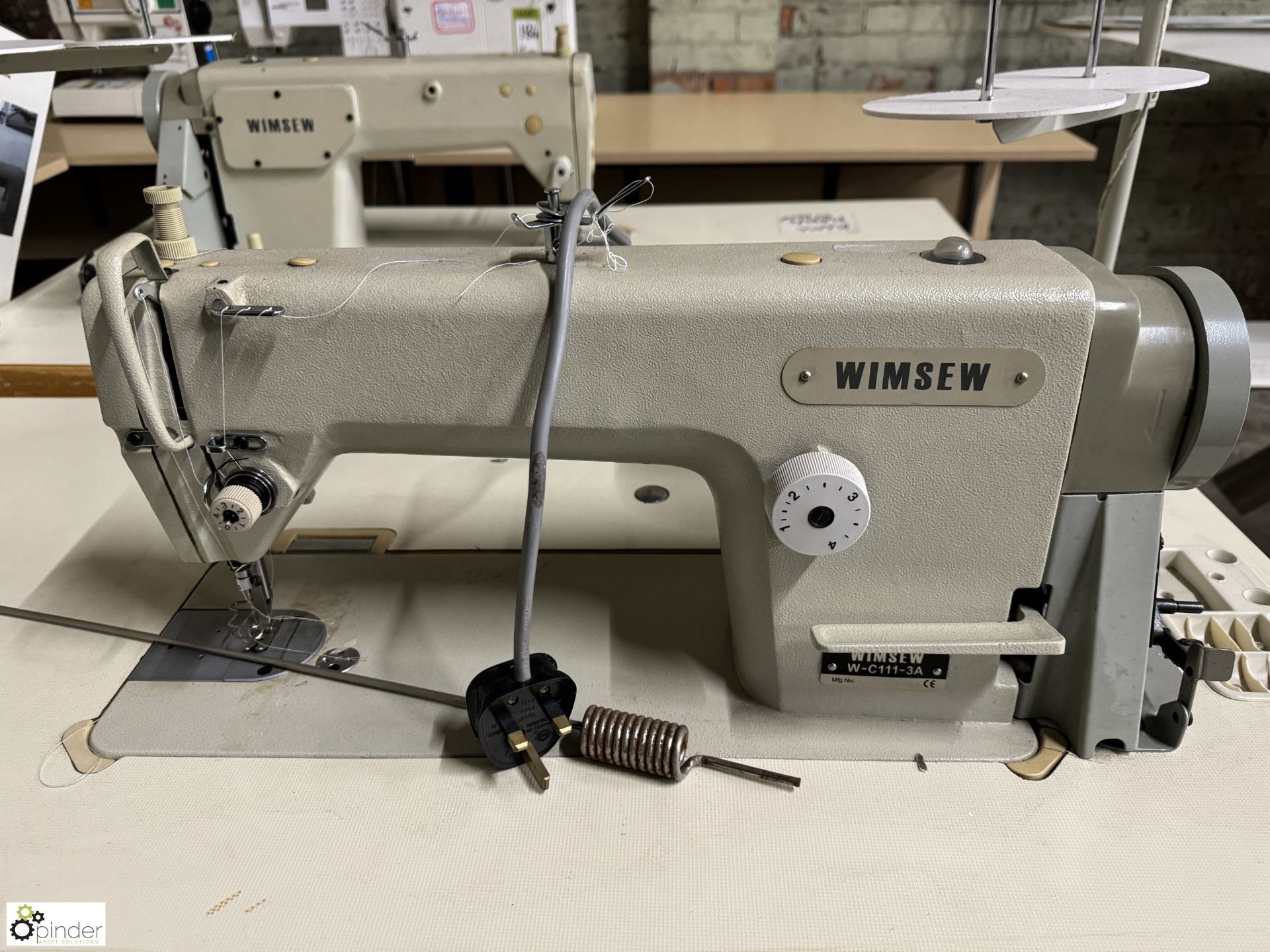 Wimsew W-C111-3A flat bed Lockstitch, 240volts - Image 2 of 5