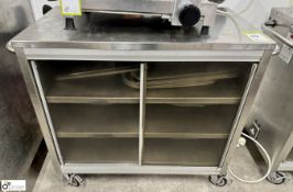 Grundy Maid stainless steel Heated Trolley, 240volts