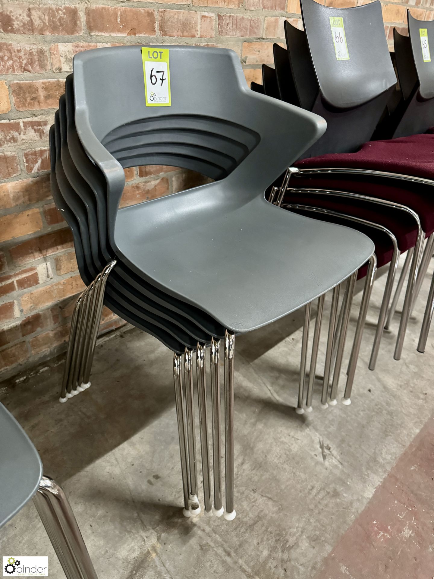 5 chrome framed stacking Meeting Chairs - Image 2 of 3
