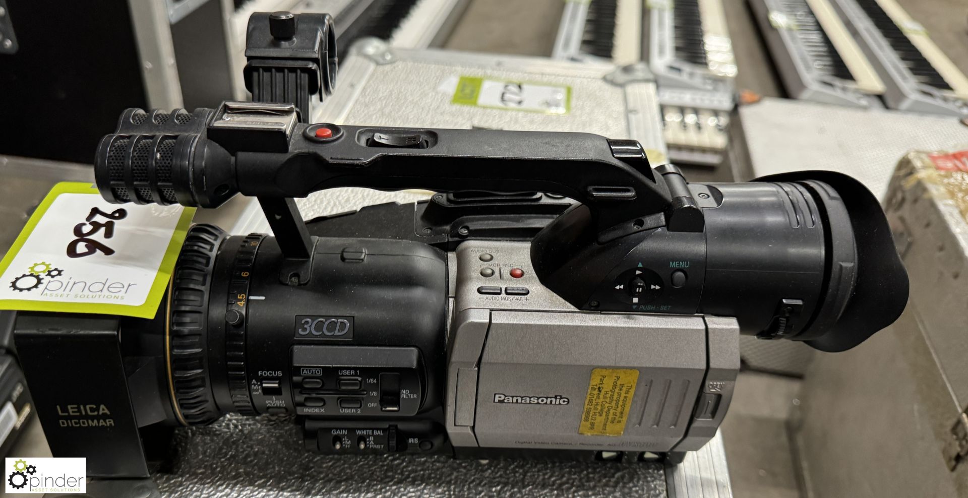 Panasonic AG-DUV100A Camera Recorder, with Leica Dicomar lens