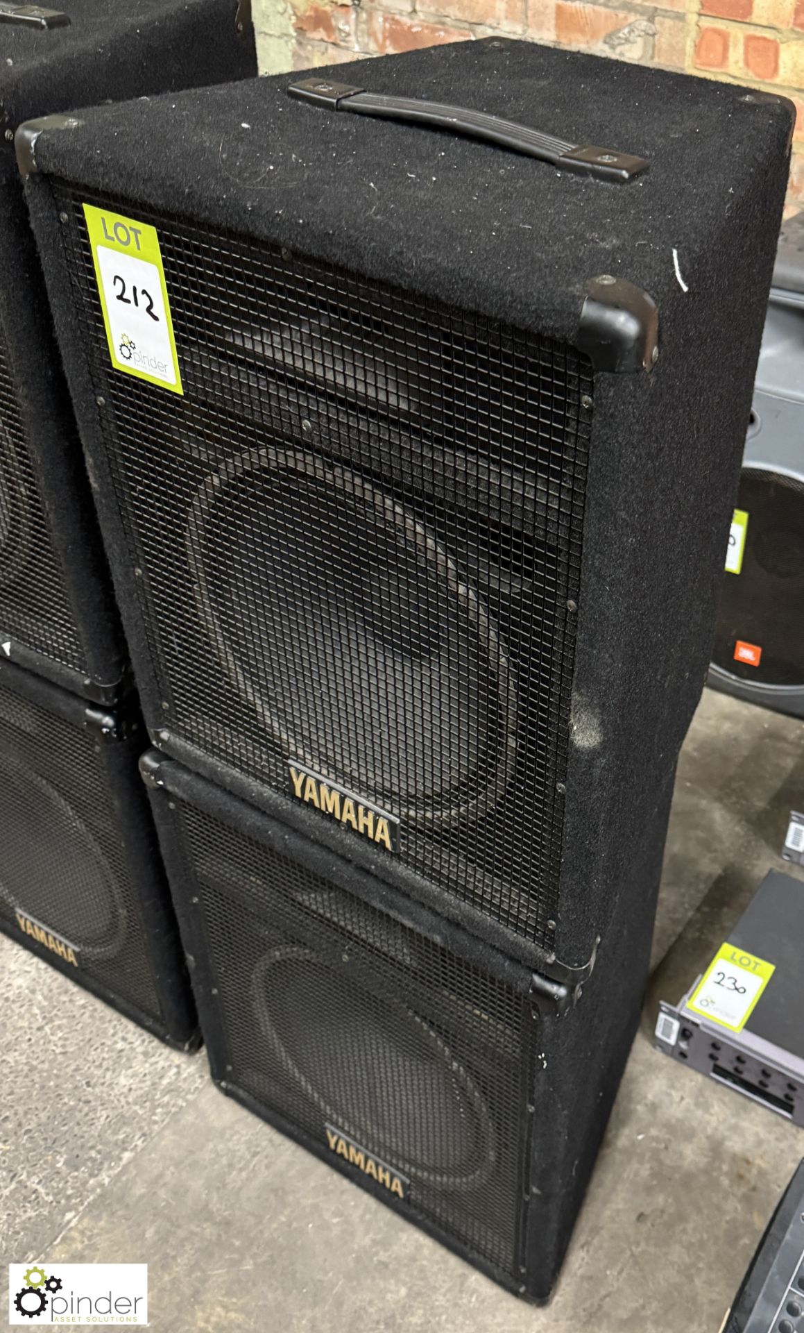 Pair Yamaha SV12 PA Speakers, 400watts max - Image 2 of 4