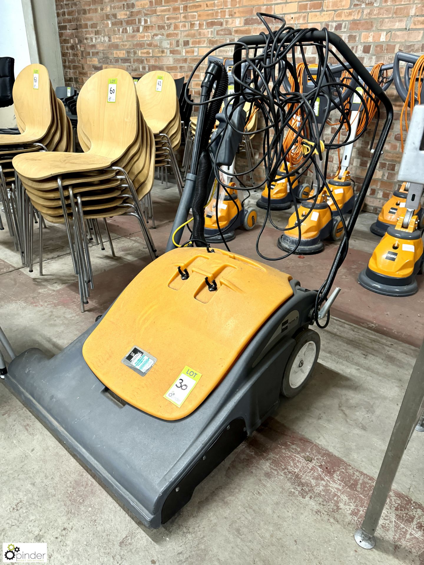 Taski Tapiset 70 Industrial Vacuum, 240volts - Image 2 of 5