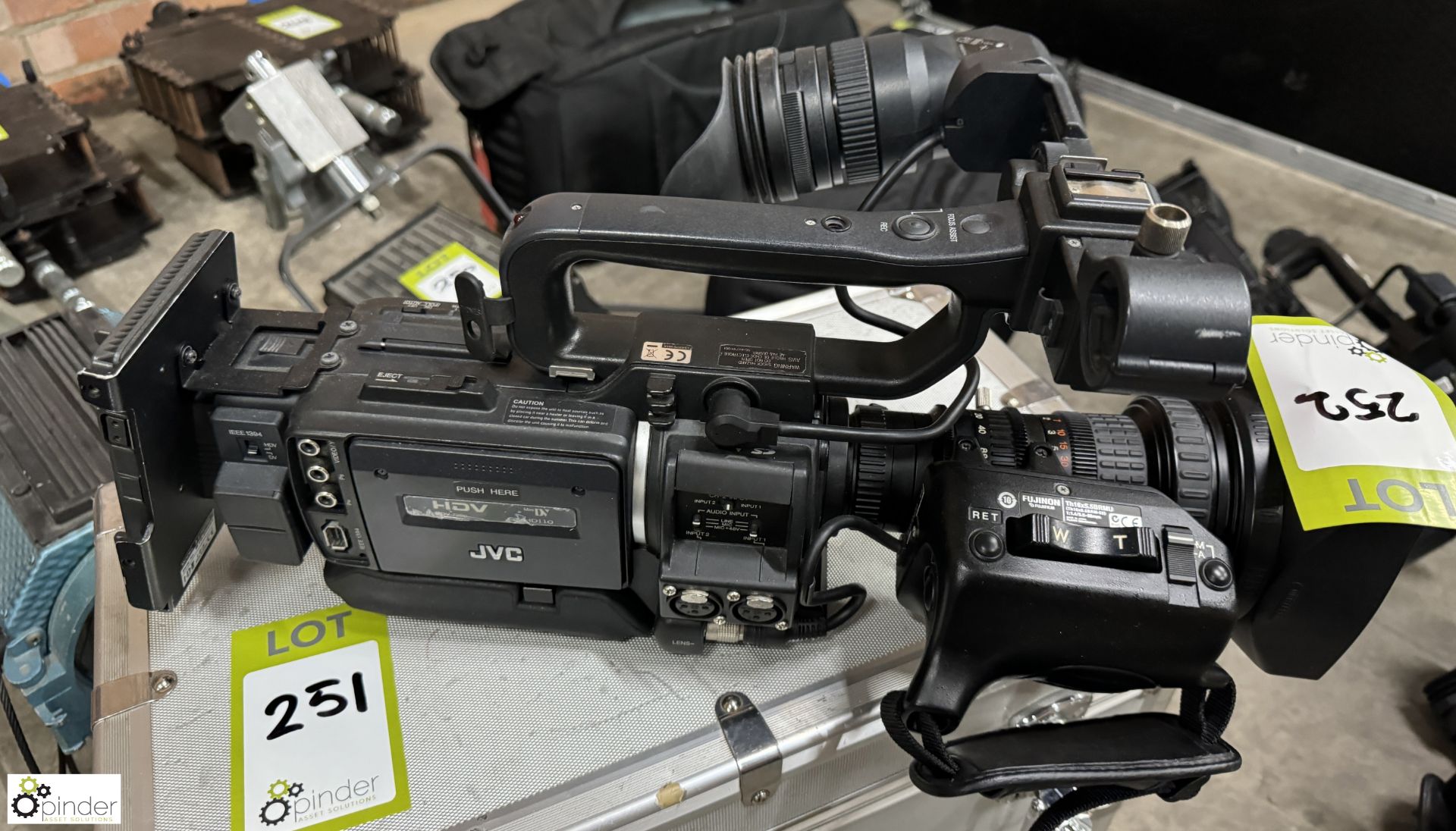 JVC Video Camcorder, with zoom lens - Bild 4 aus 5