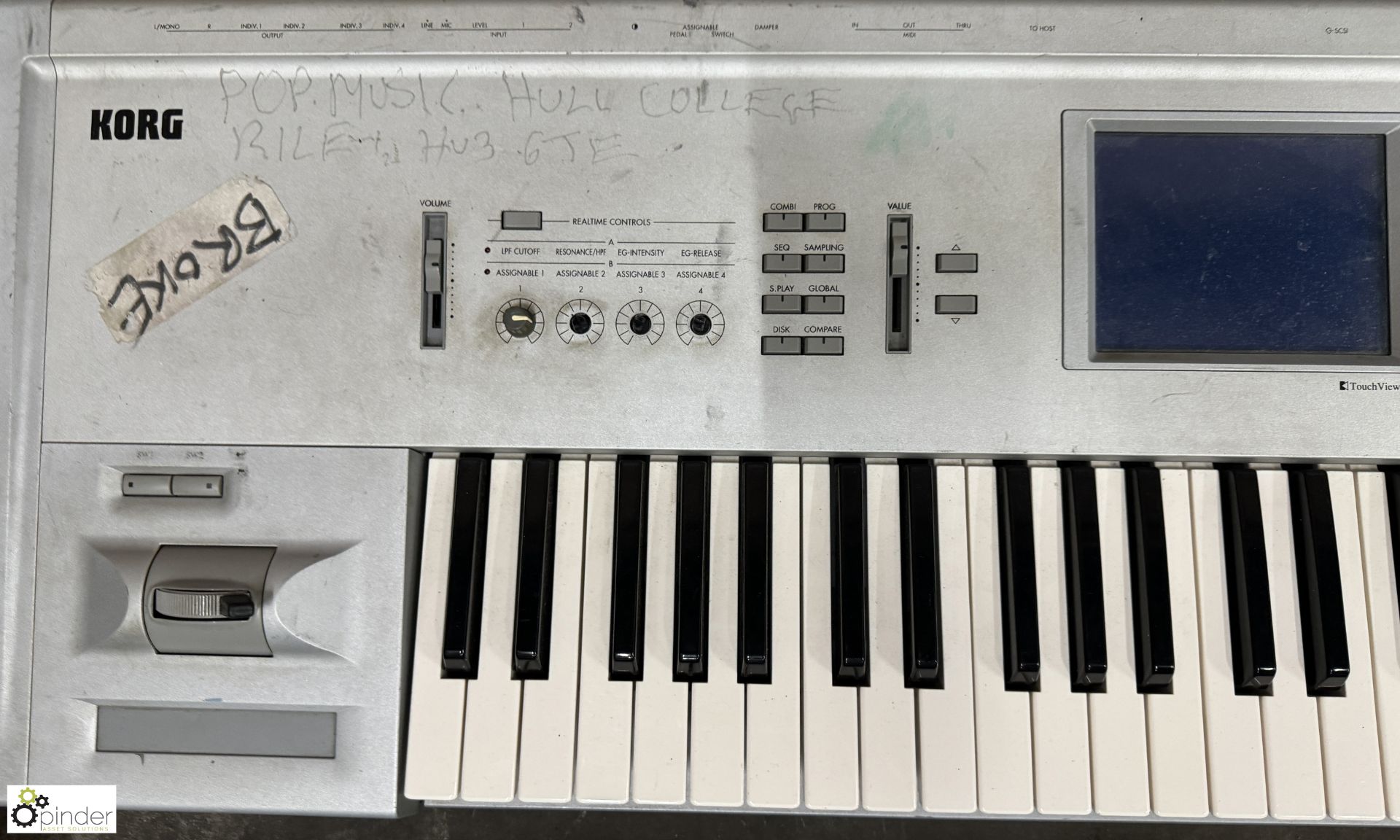 Korg Triton Keyboard - Image 4 of 7