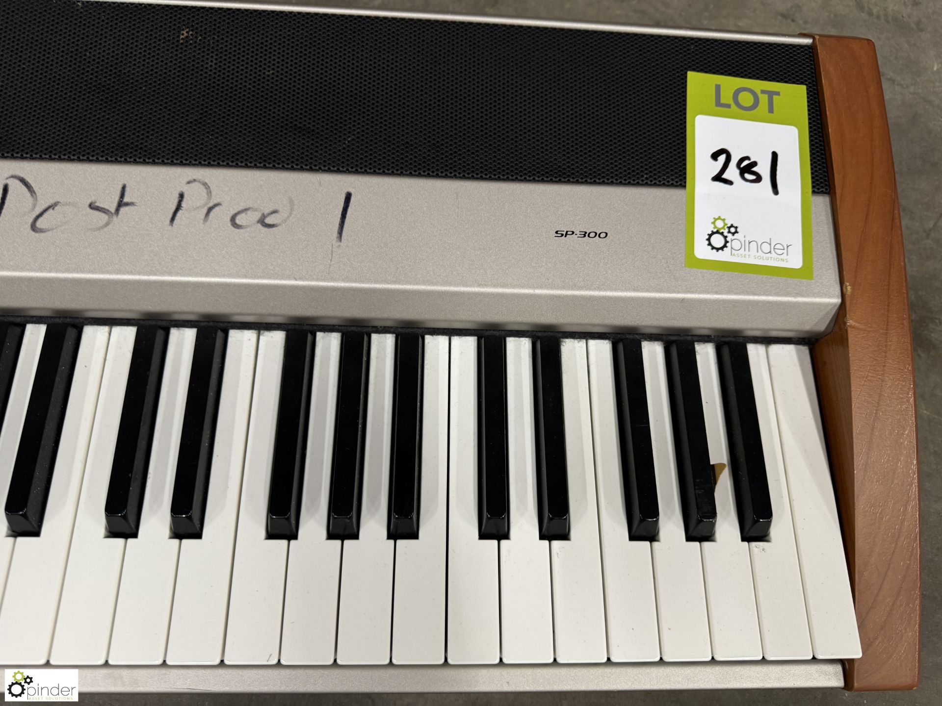 Korg SP-300 Digital Piano - Image 3 of 5