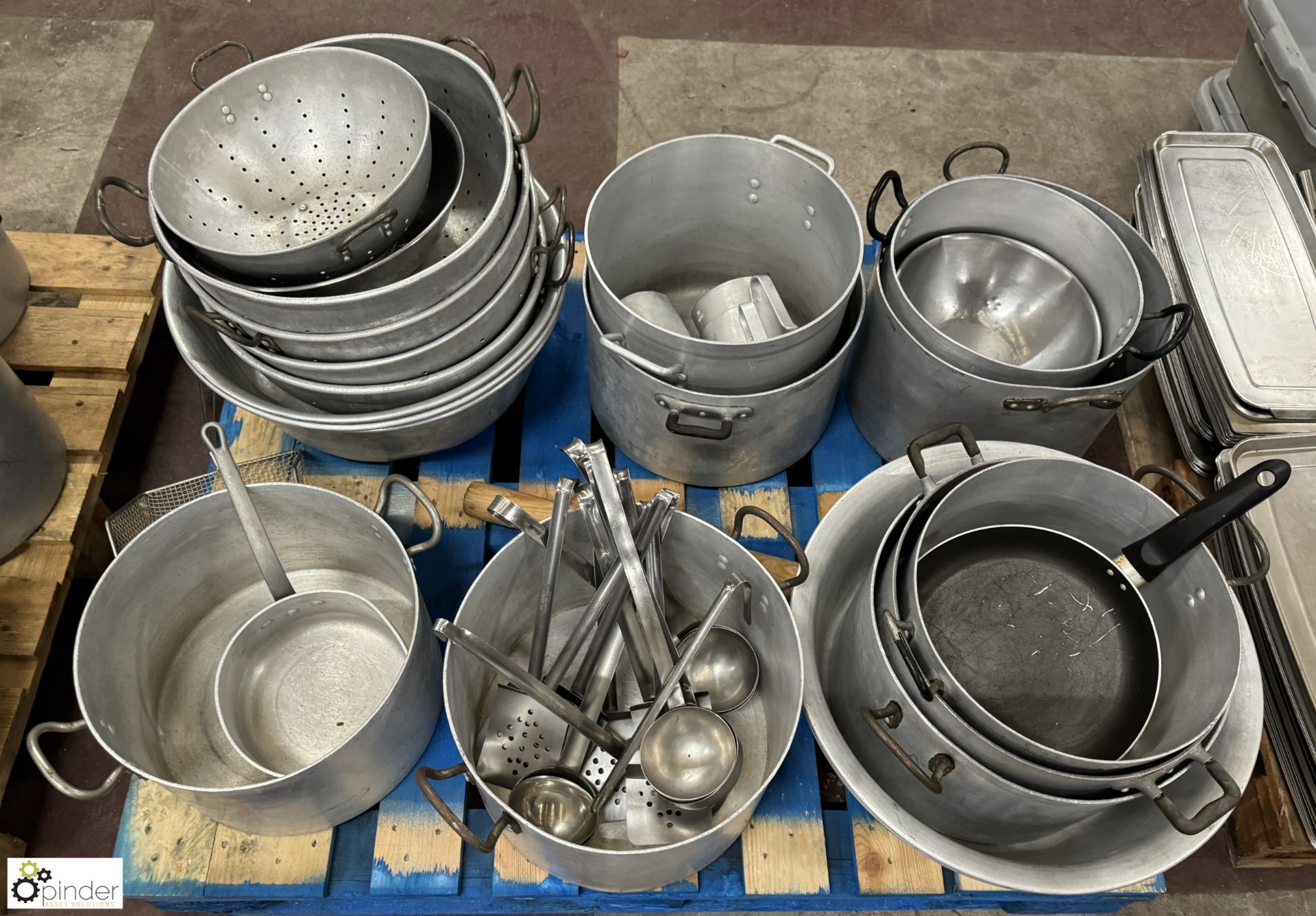 Quantity Cooking Pots, Bowls and Colanders, to pallet - Image 2 of 6