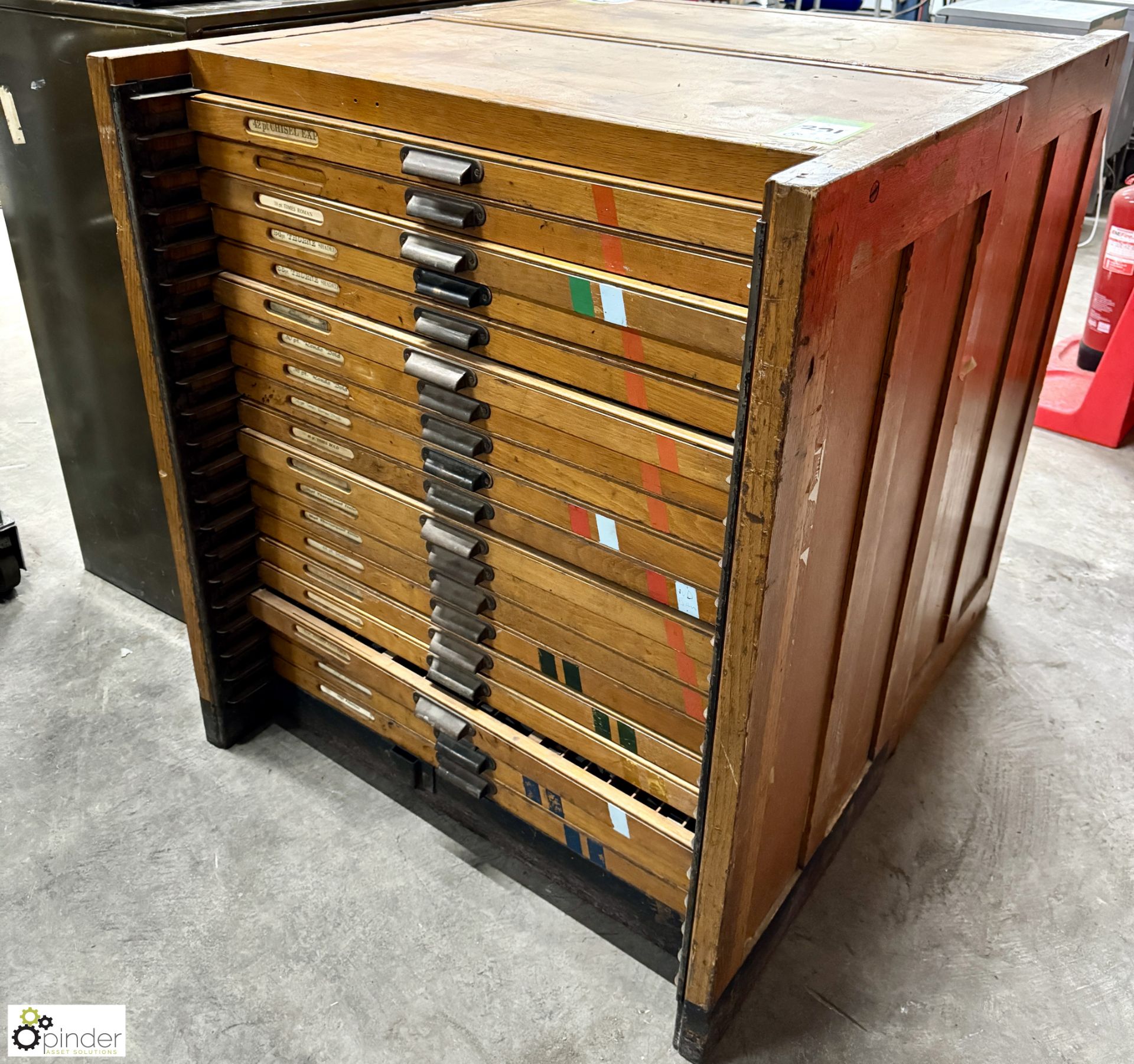 Large quantity Typesetting to and including antique oak multi drawer Typeset Cabinet - Bild 11 aus 12