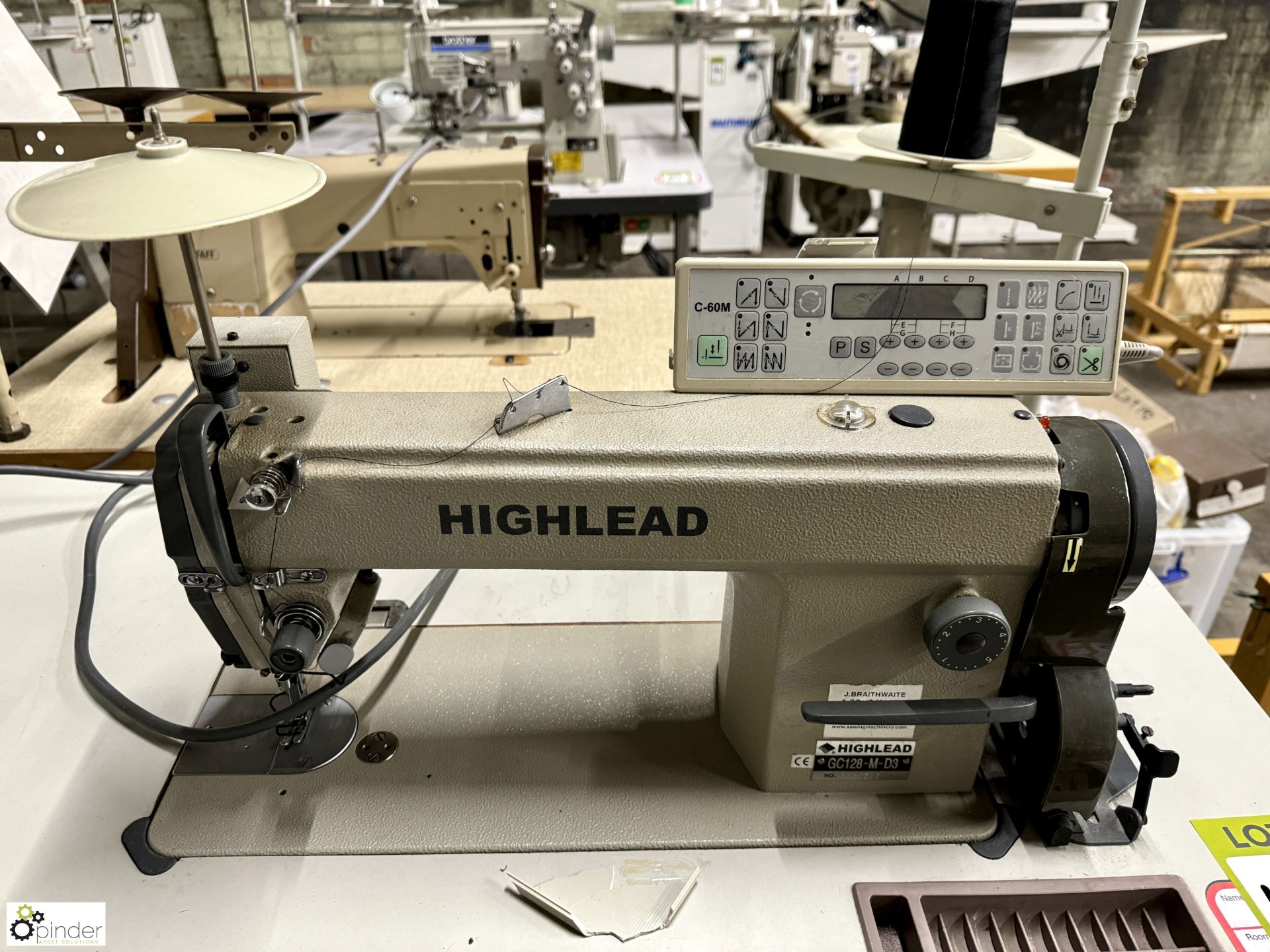 Highland GC128-M-D3 flat bed Lockstitch, 240volts, with C-60M programmable control (damaged) - Image 2 of 5