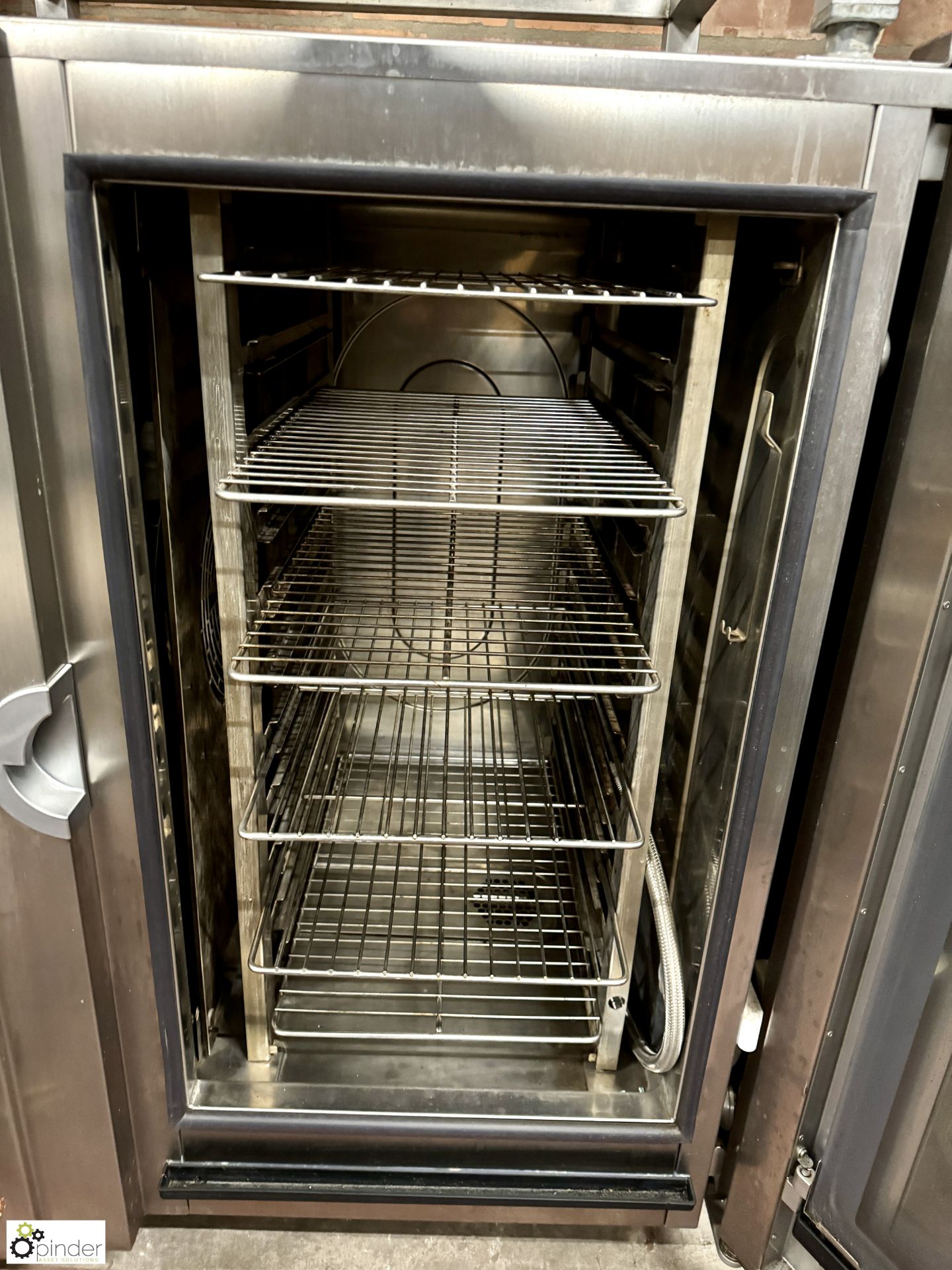 Convotherm OES 1010 Combi Oven, 940mm x 810mm x 1100mm, 415volts, no control panel front, with - Image 6 of 7