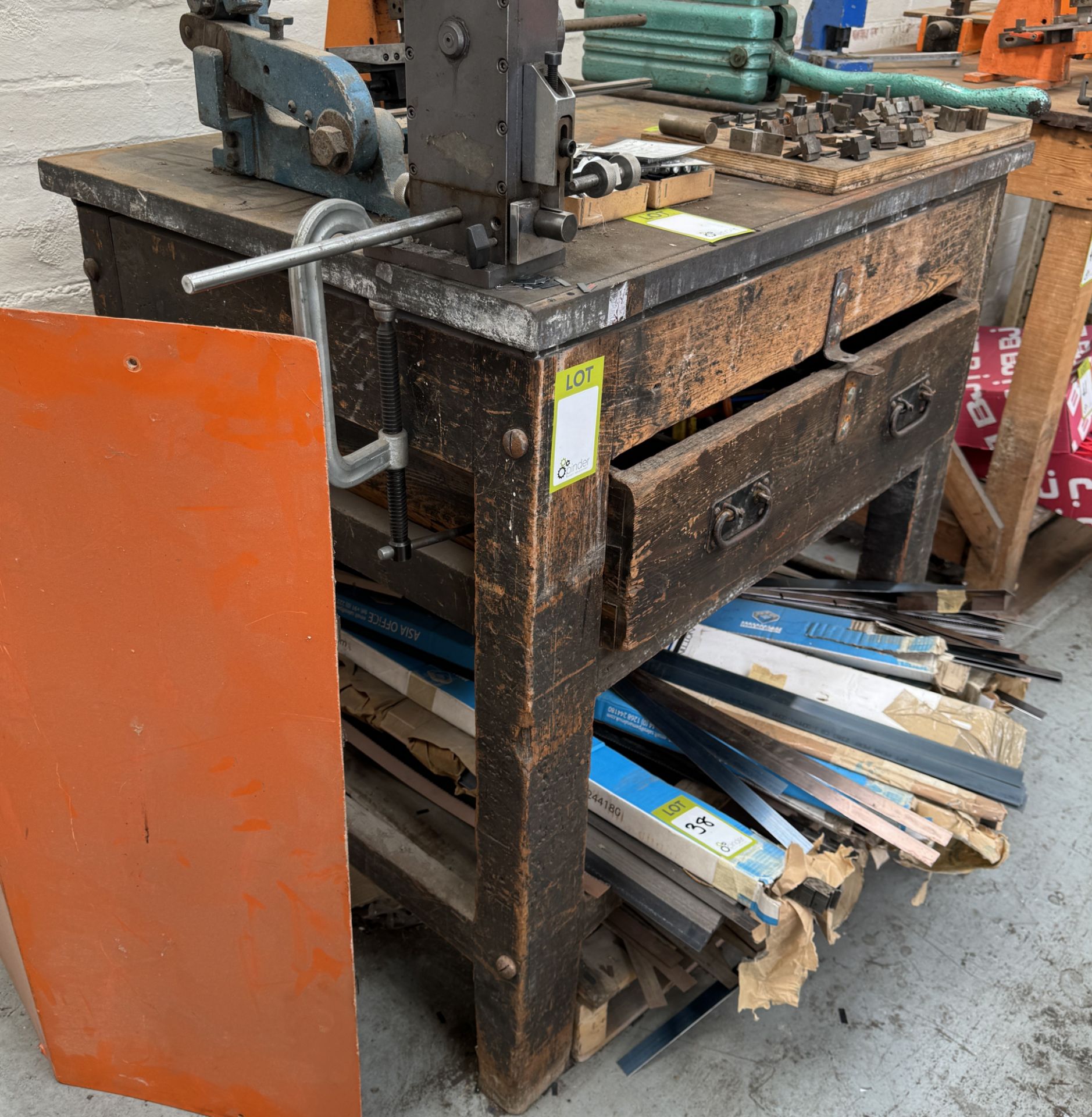 Steel top Setting Bench, 1010mm x 710mm x 990mm (please note this lot is located in Leeds, viewing - Image 2 of 2