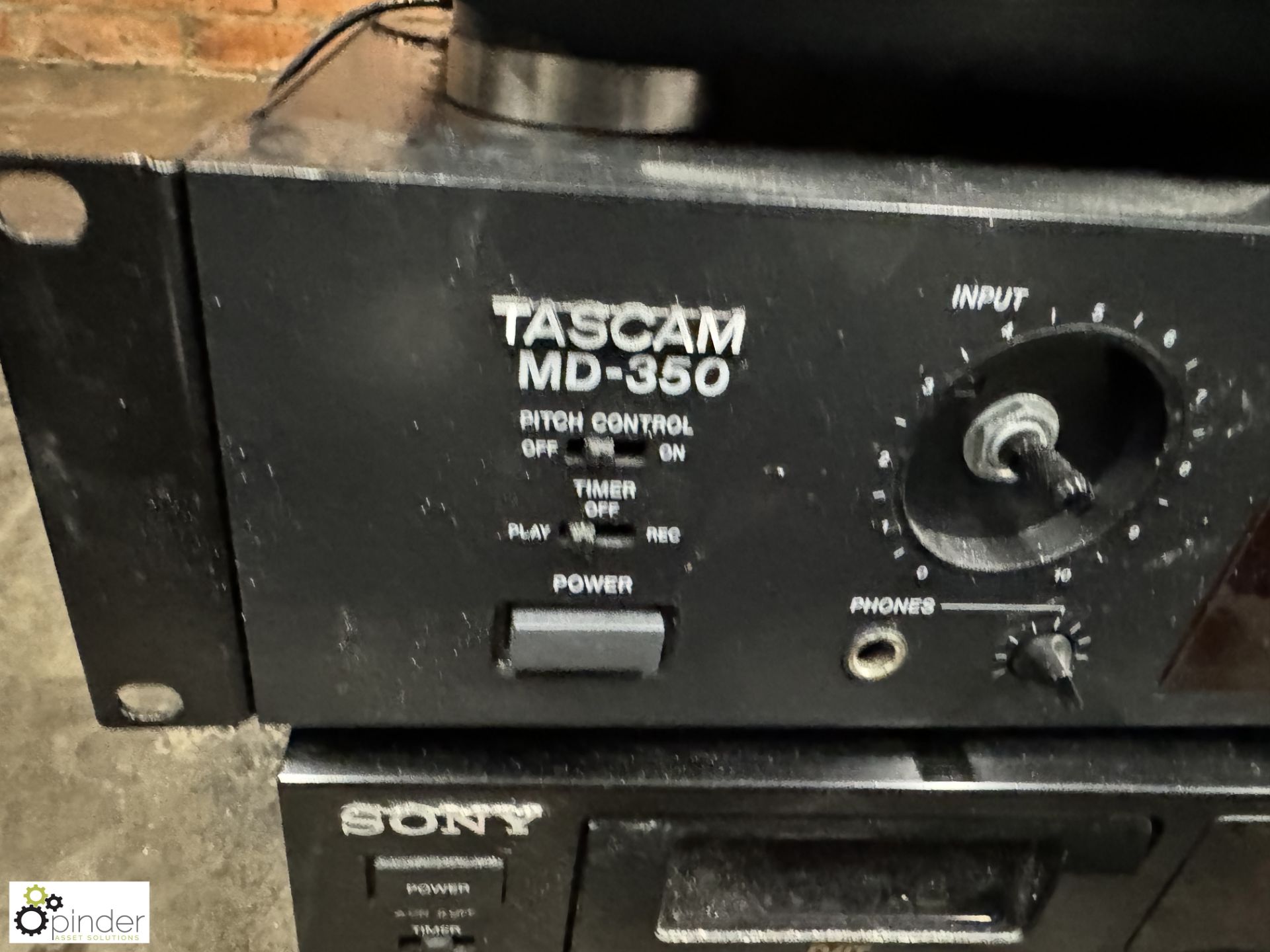 Sony MDS-JE500 Minidisk Deck, Tascam MD-350 Minidesk Recorder, Sony DTC-60ES Tape Deck - Image 3 of 6