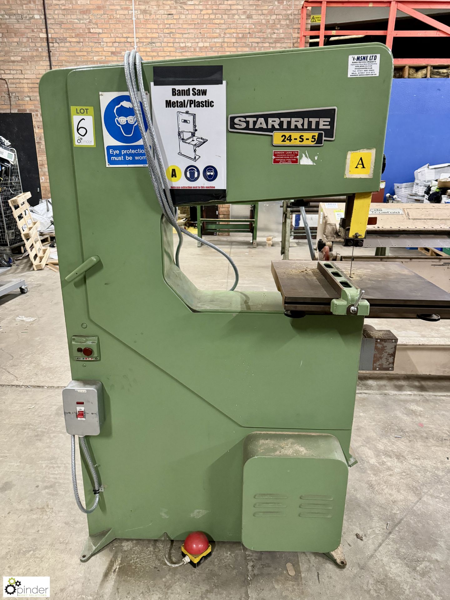 Startrite 24-S-5 vertical Bandsaw, 415volts, 600mm throat, serial number 27011, with MTE power - Image 2 of 8