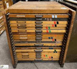 Large quantity Typesetting to and including antique oak multi drawer Typeset Cabinet