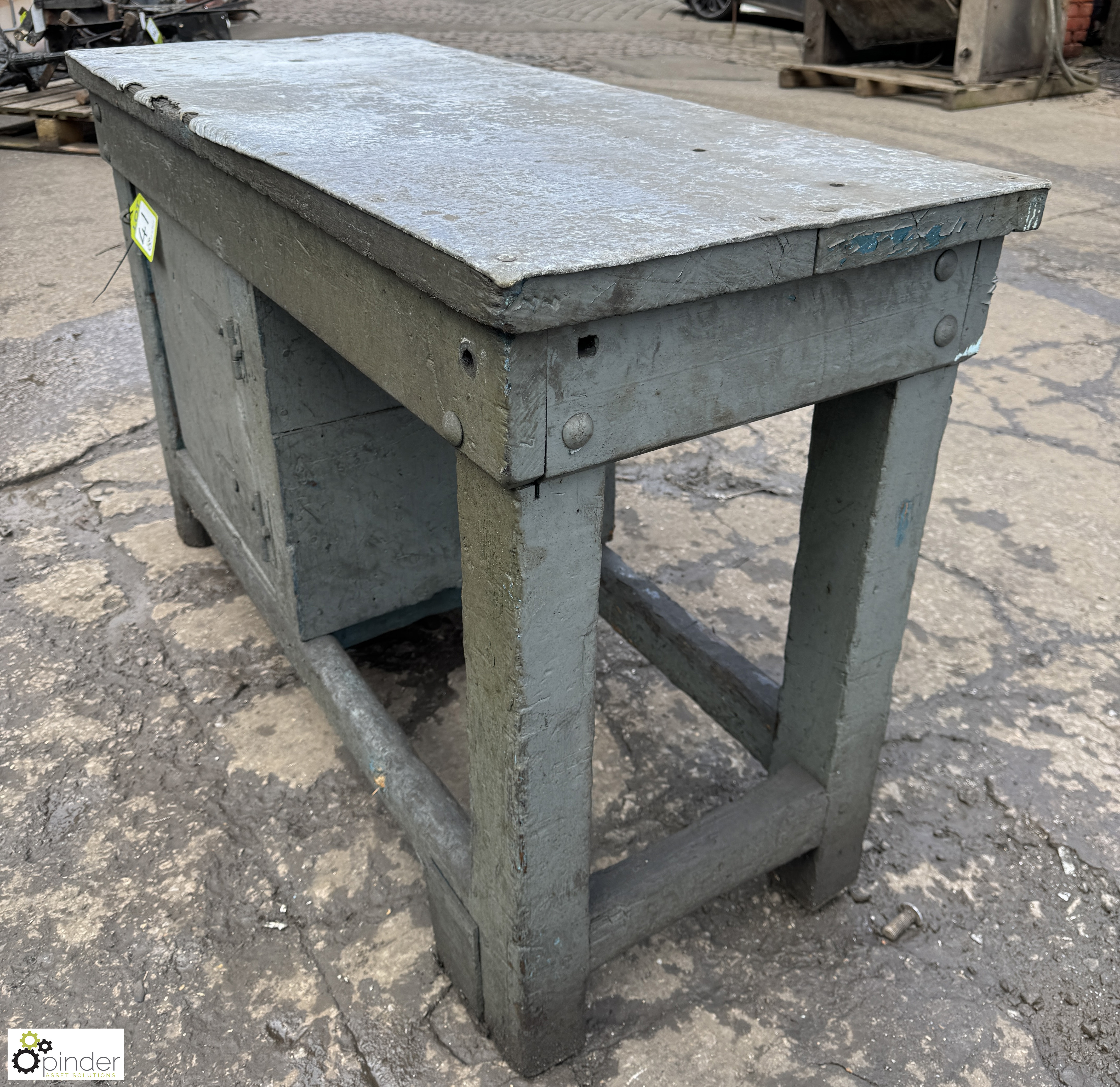 Antique timber Workbench, 1230mm x 490mm x 775mm, with cupboard and zinc top - Image 4 of 8