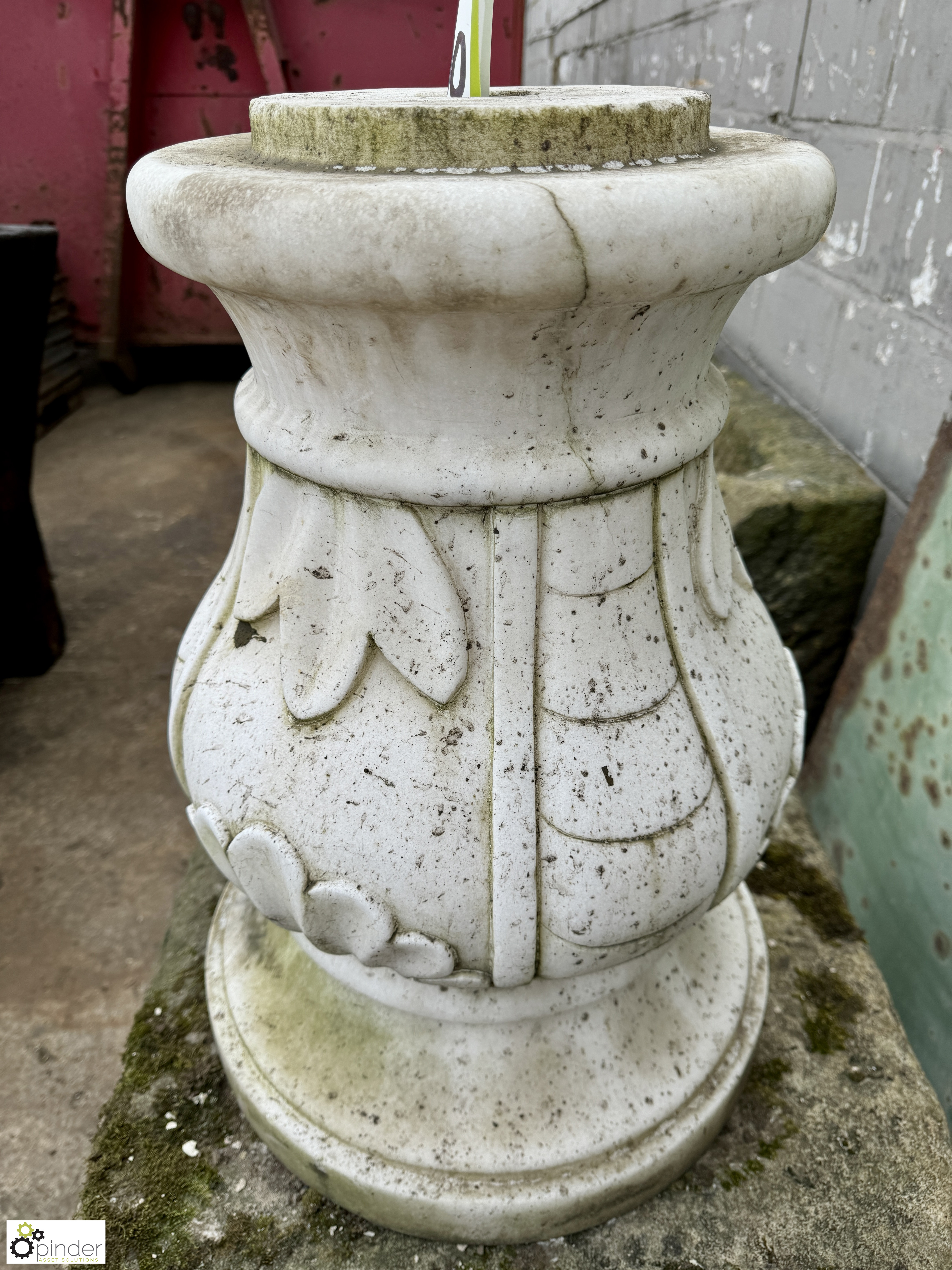Ornate marble Column Base, 570mm tall, 300mm diameter at top - Image 3 of 6